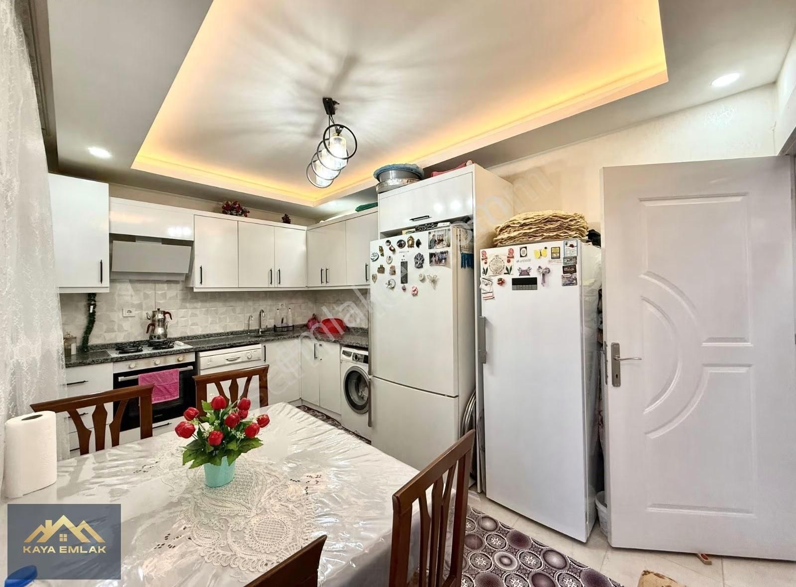 Güneşte Merkezi Konumda Ara Kat Ful Bakımlı 2+1 Kattan Bölme Dai - Görsel 4