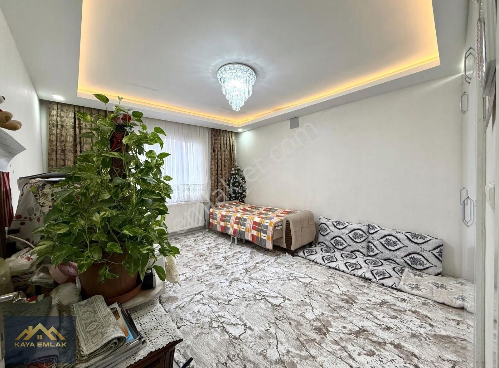 Güneşte Merkezi Konumda Ara Kat Ful Bakımlı 2+1 Kattan Bölme Dai - Görsel 10