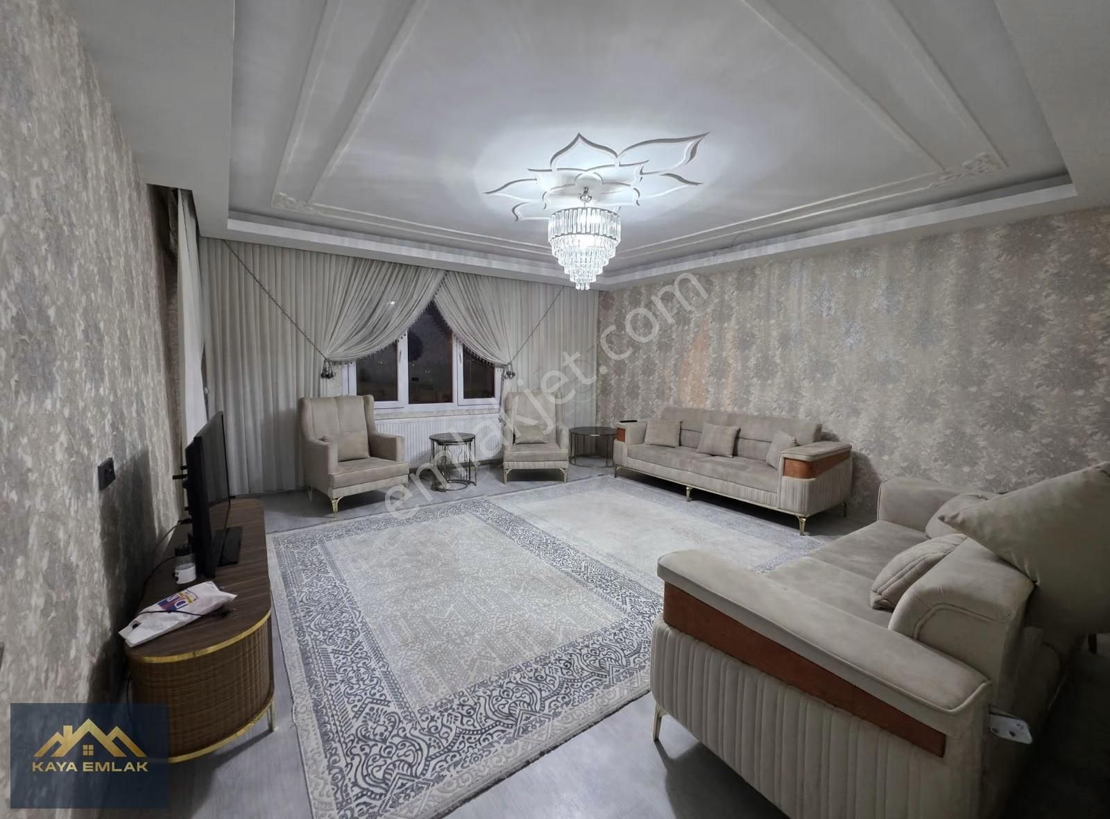 Yeşilevler Merkezi Konumda Ara Kat 4+1 Kattan Bölme Daire - Görsel 30