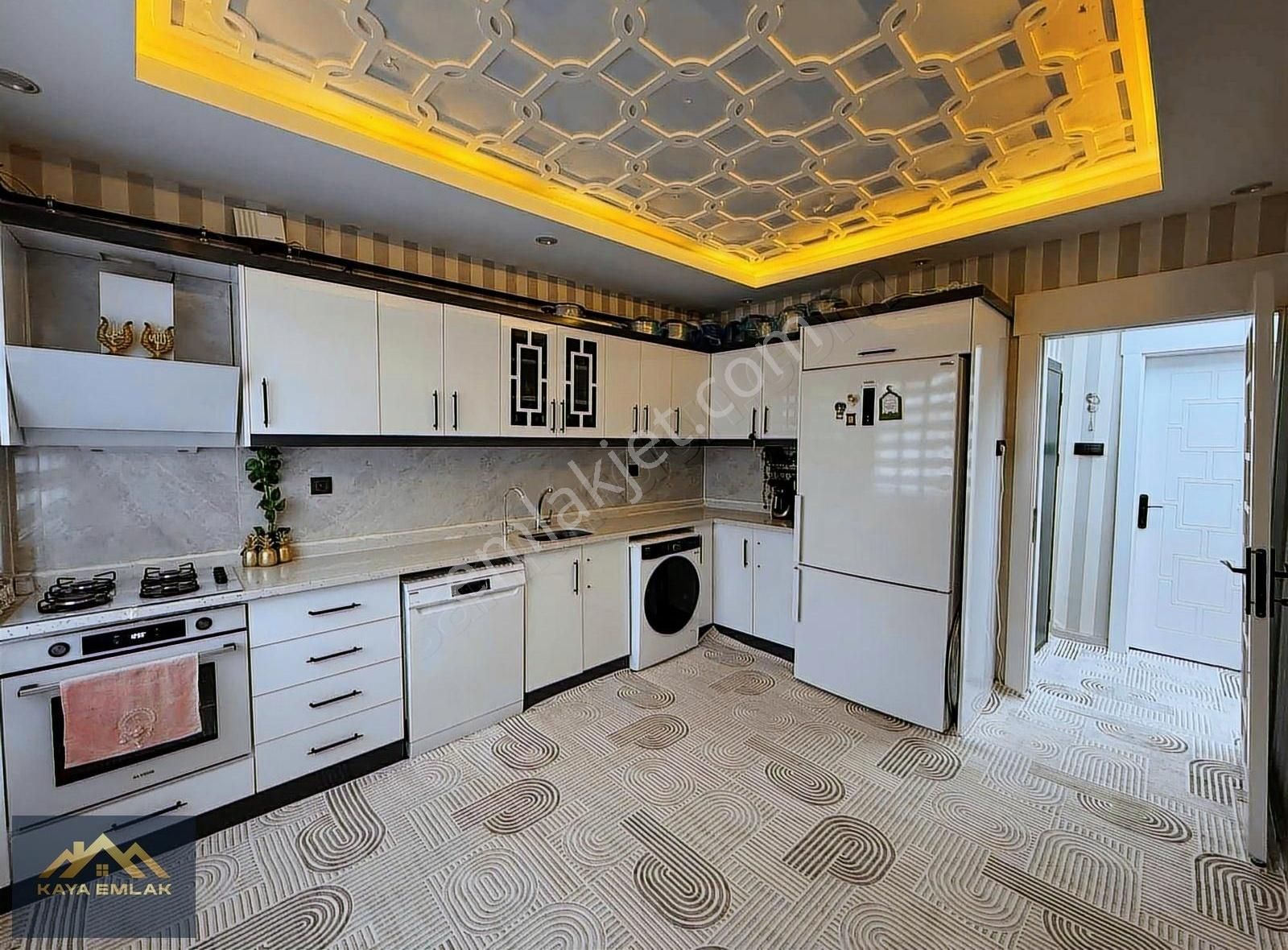 Çağdaş Mahallesinde Ultra Lüks 2+1 Doğalgazlı Satılık Daire - Görsel 10