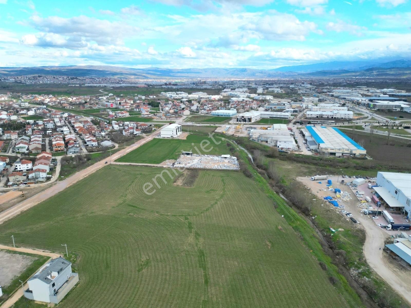 İnegöl Akhisar'da Satılık İmarlı Arsa - Görsel 15