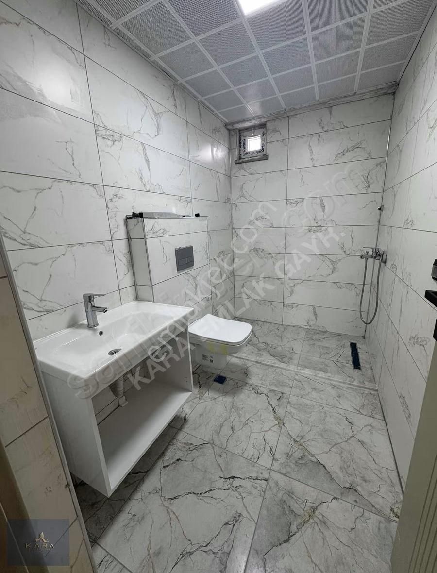 Cumhuriyet Mah. Doğalgazlı Kiralık Sıfır 3+1 Daire - Görsel 15