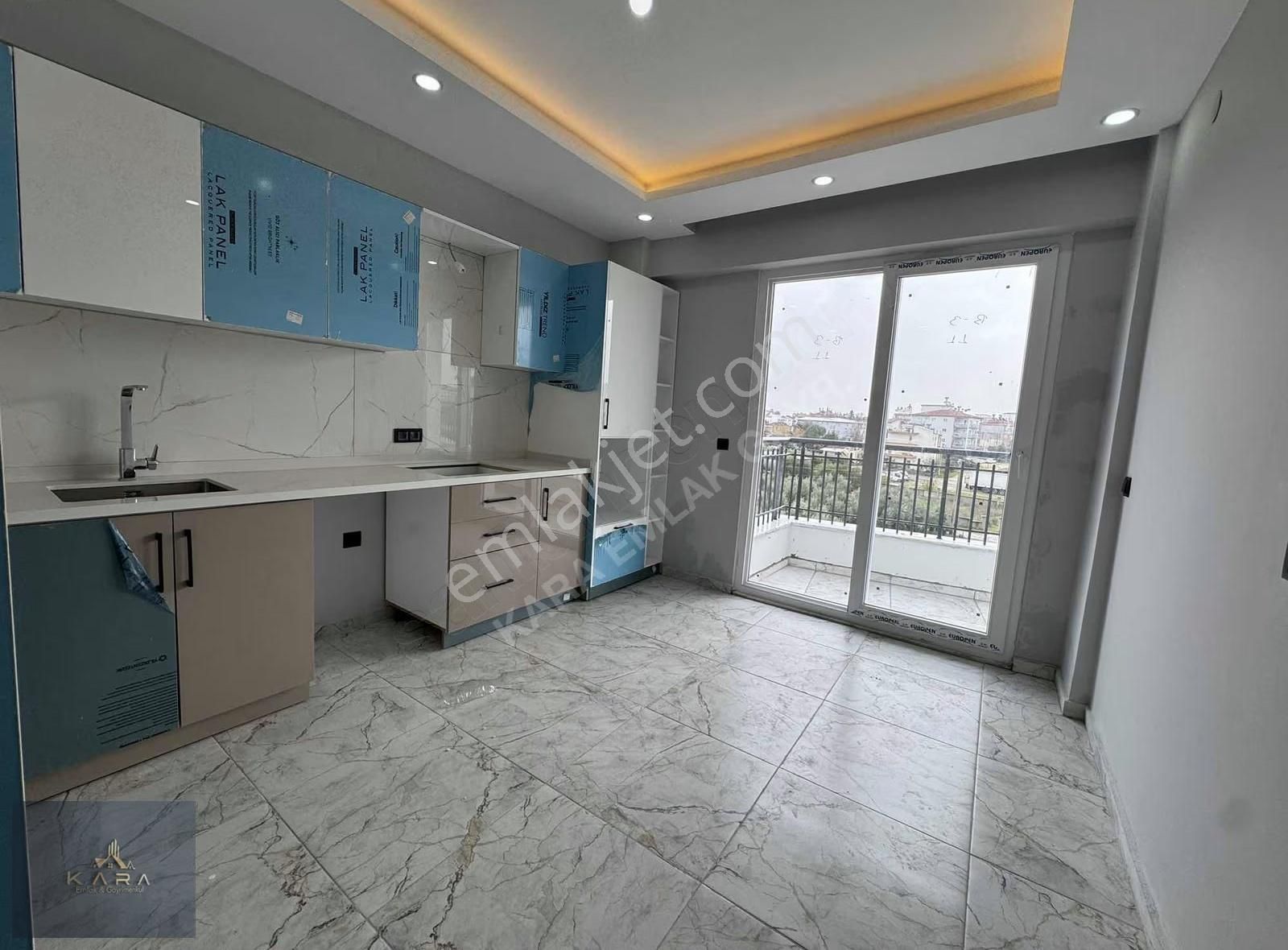 Cumhuriyet Mah. Doğalgazlı Kiralık Sıfır 3+1 Daire - Görsel 10