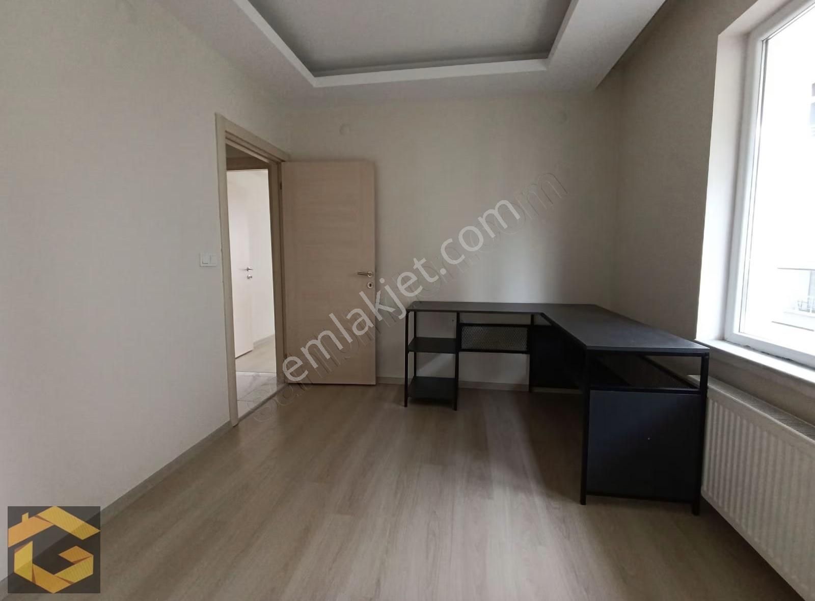 Gülpınar İlköğretim Okulu Yakını Cadde Üzeri Kiralık 3+1 Daire - Görsel 25