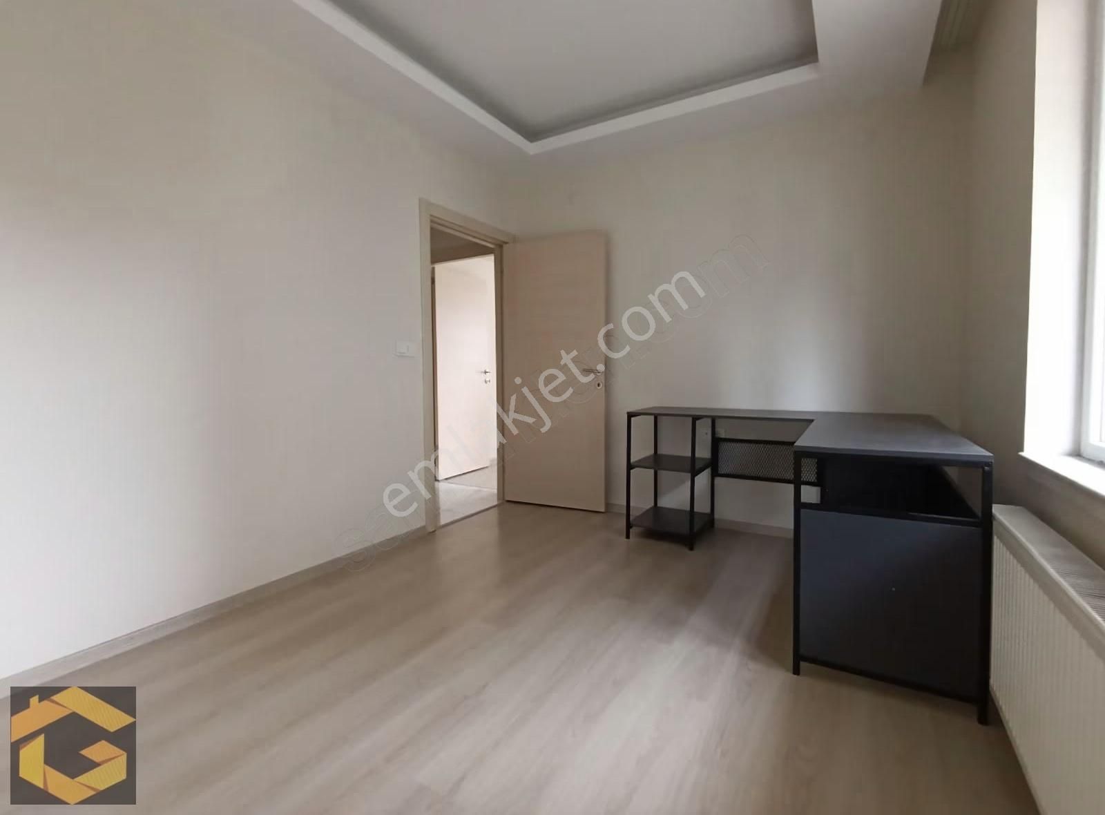 Gülpınar İlköğretim Okulu Yakını Cadde Üzeri Kiralık 3+1 Daire - Görsel 13