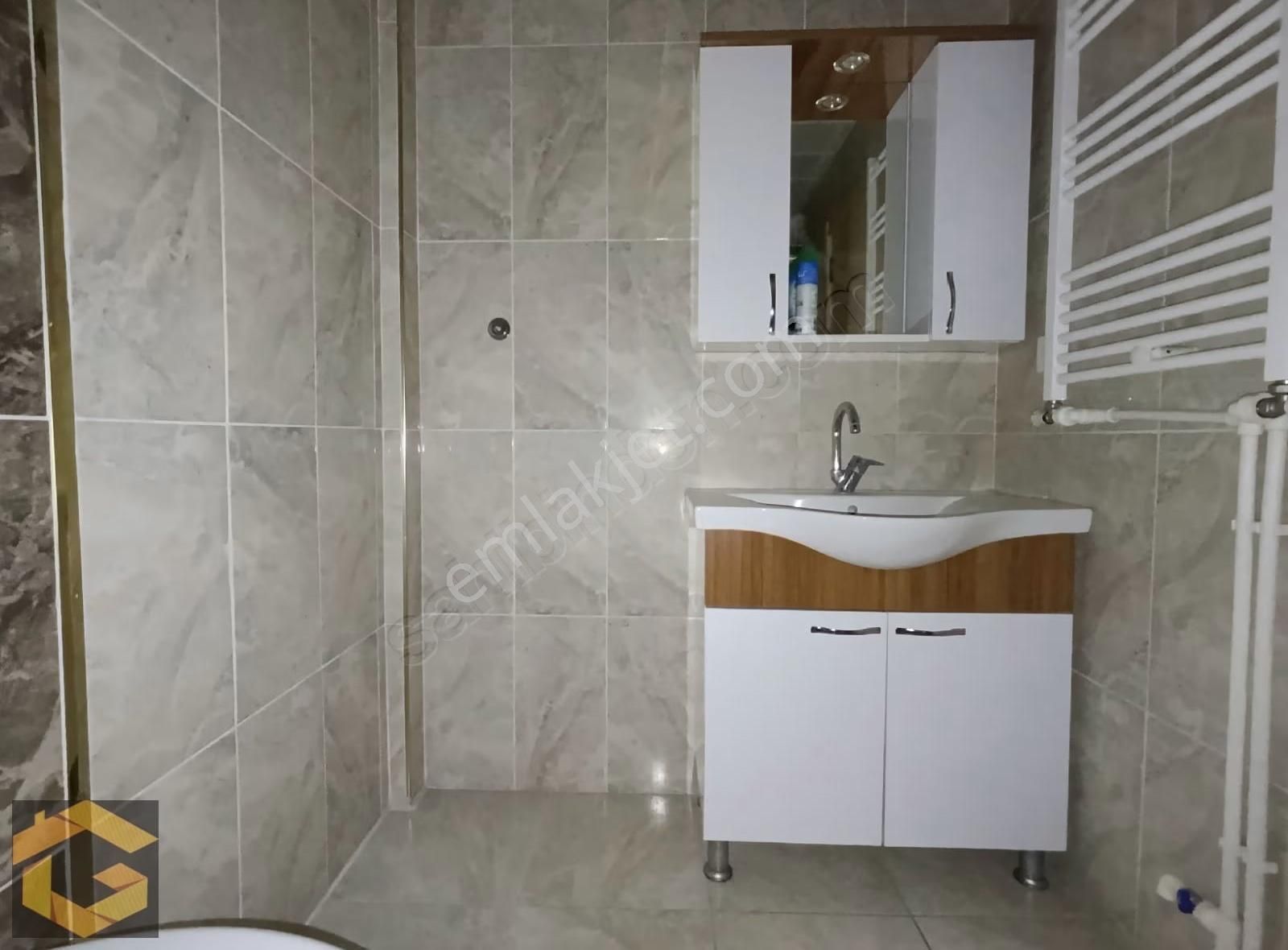 Gülpınar İlköğretim Okulu Yakını Cadde Üzeri Kiralık 3+1 Daire - Görsel 10