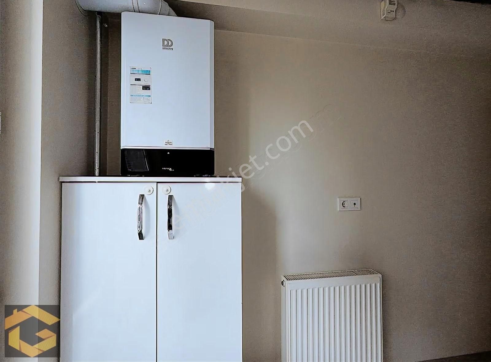 Gülpınar İlköğretim Okulu Yakını Cadde Üzeri Kiralık 3+1 Daire - Görsel 31
