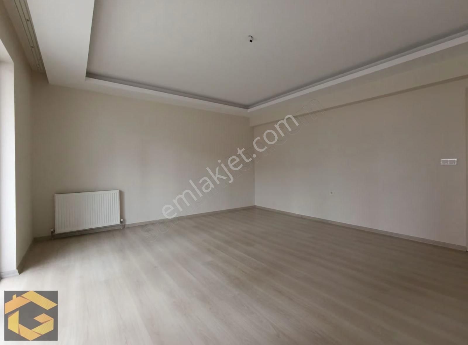 Gülpınar İlköğretim Okulu Yakını Cadde Üzeri Kiralık 3+1 Daire - Görsel 11