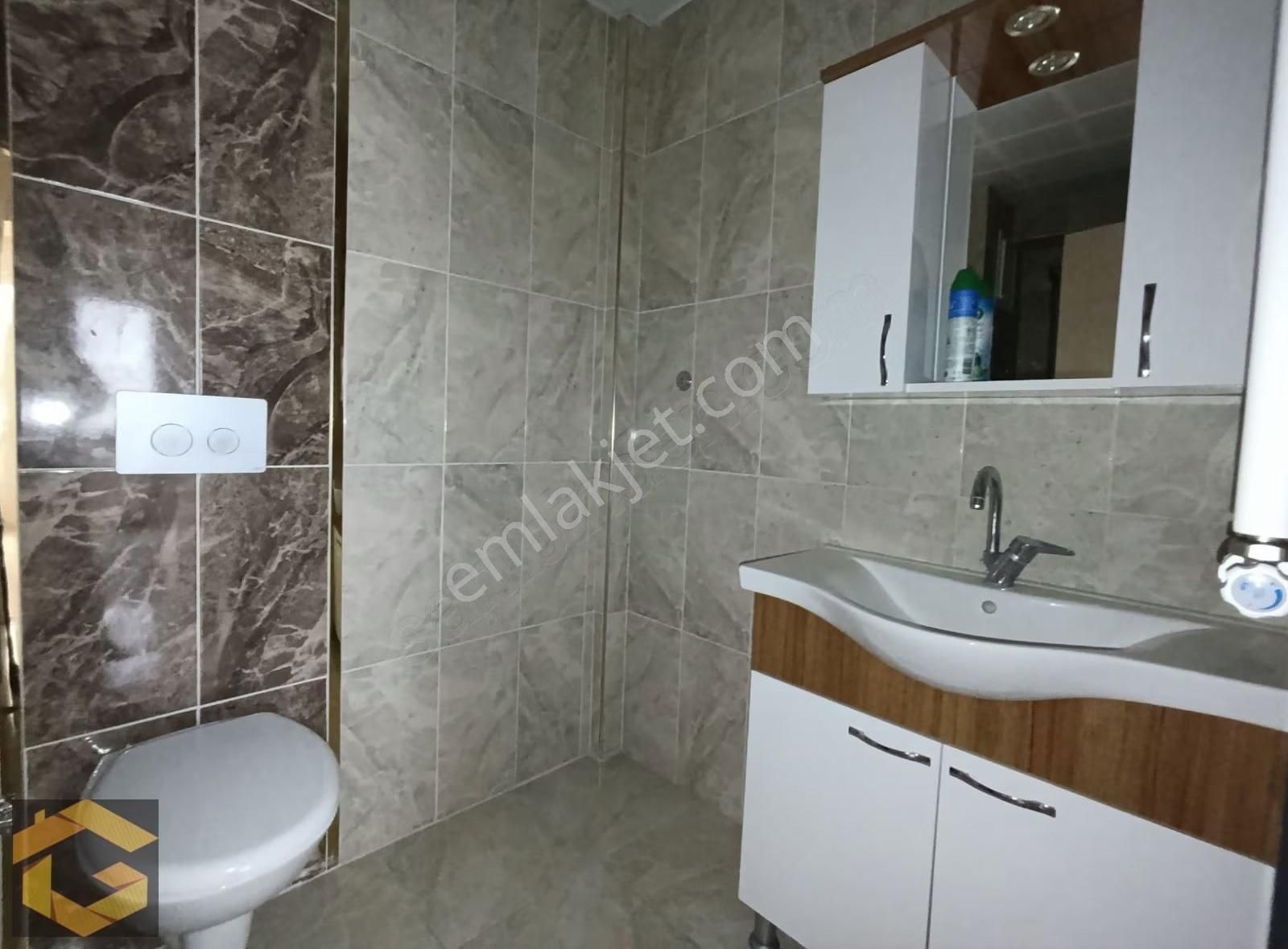 Gülpınar İlköğretim Okulu Yakını Cadde Üzeri Kiralık 3+1 Daire - Görsel 6