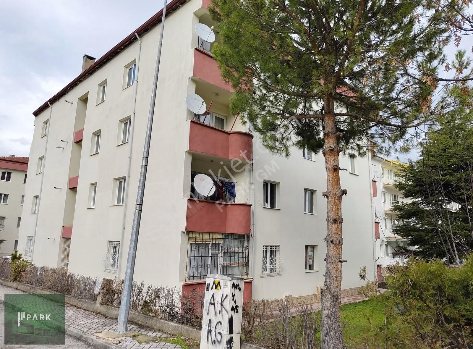 Park Gayrimenkul'den Akarbaşı Mahllesinde Kiralık 3+1 Daire - Görsel 21