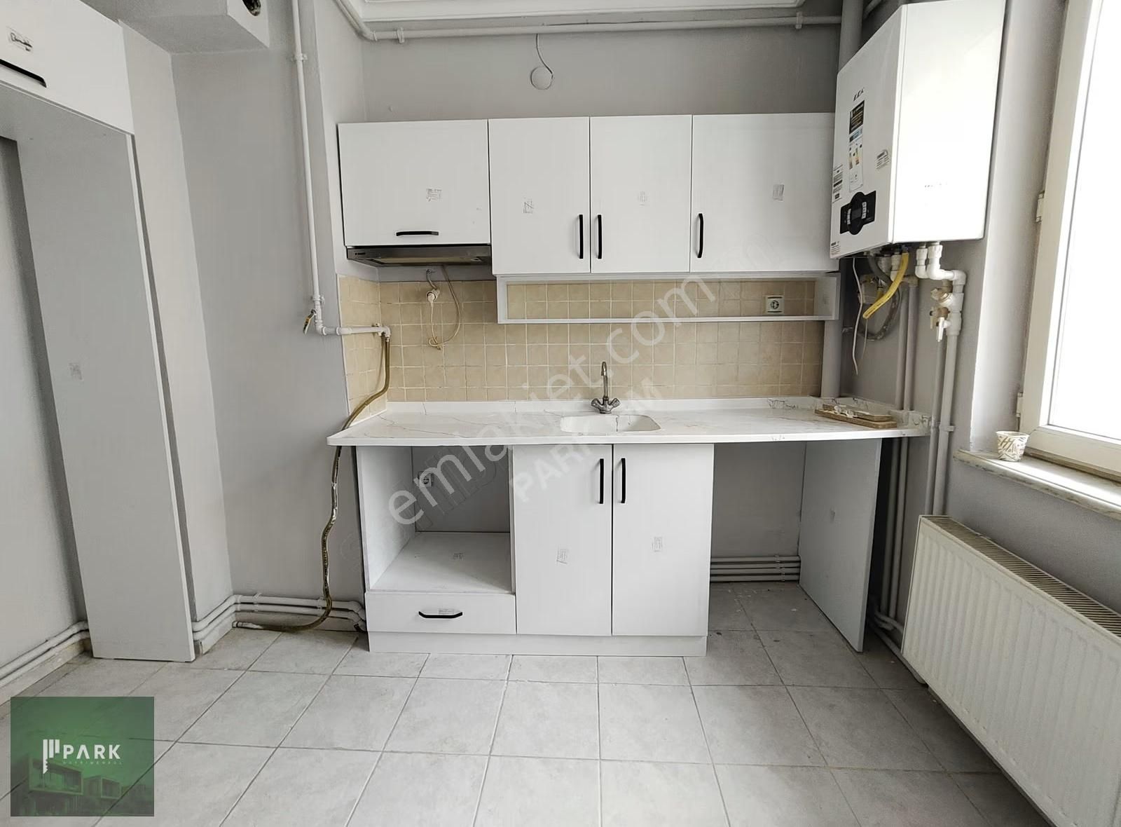 Park Gayrimenkulden Ömerağada Cadde Üzeri Satılık 3+1 Daire - Görsel 20