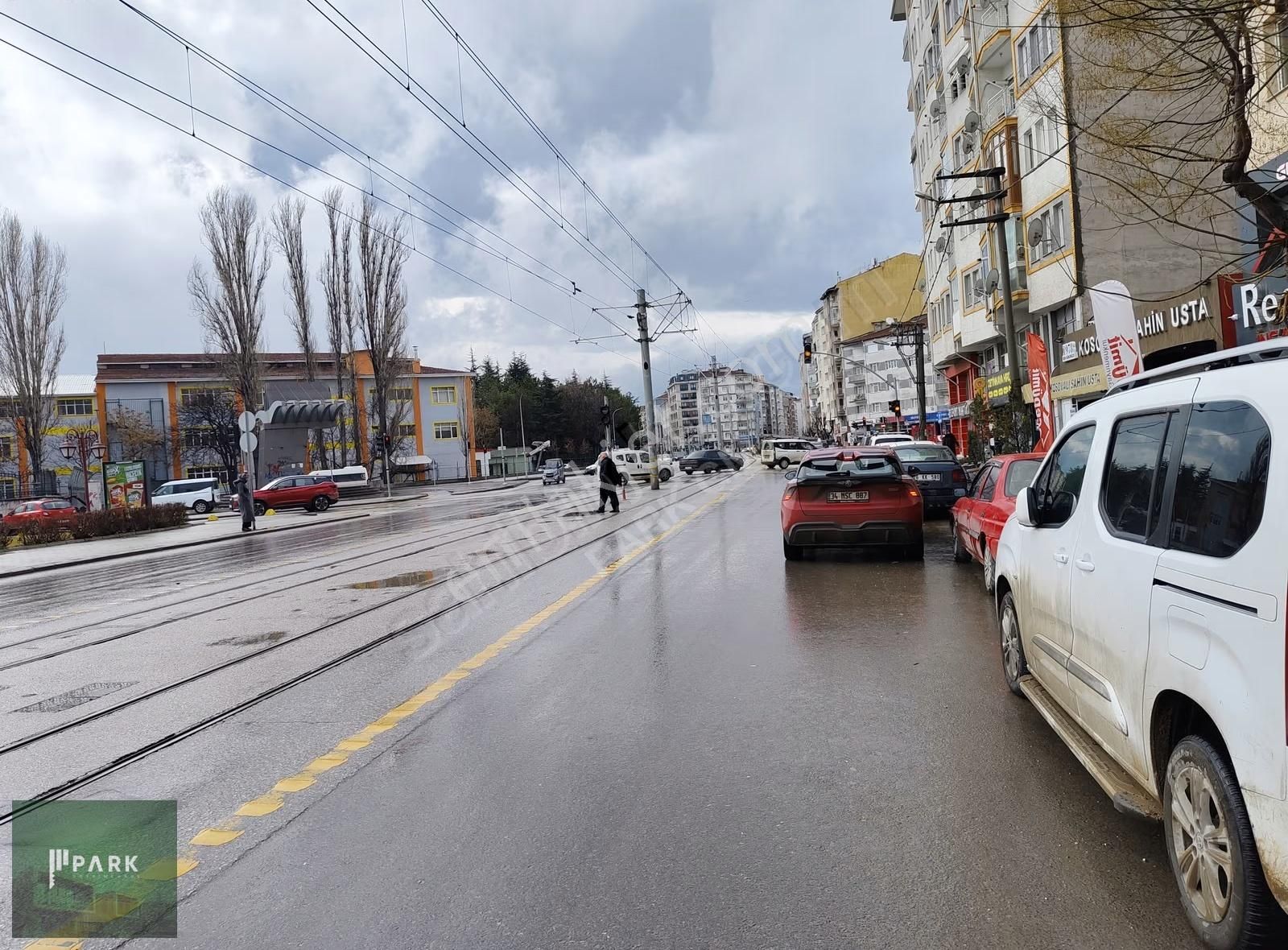 Park Gayrimenkulden Ömerağada Cadde Üzeri Satılık 3+1 Daire - Görsel 15