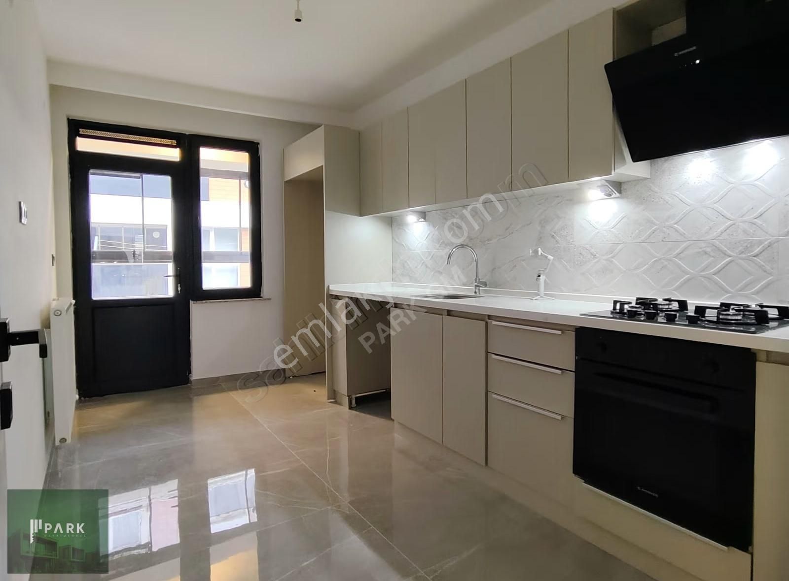 Park Gayrimenkul'den Derman Cad. Ara Sokağında Satılık 2+1 Daire - Görsel 18