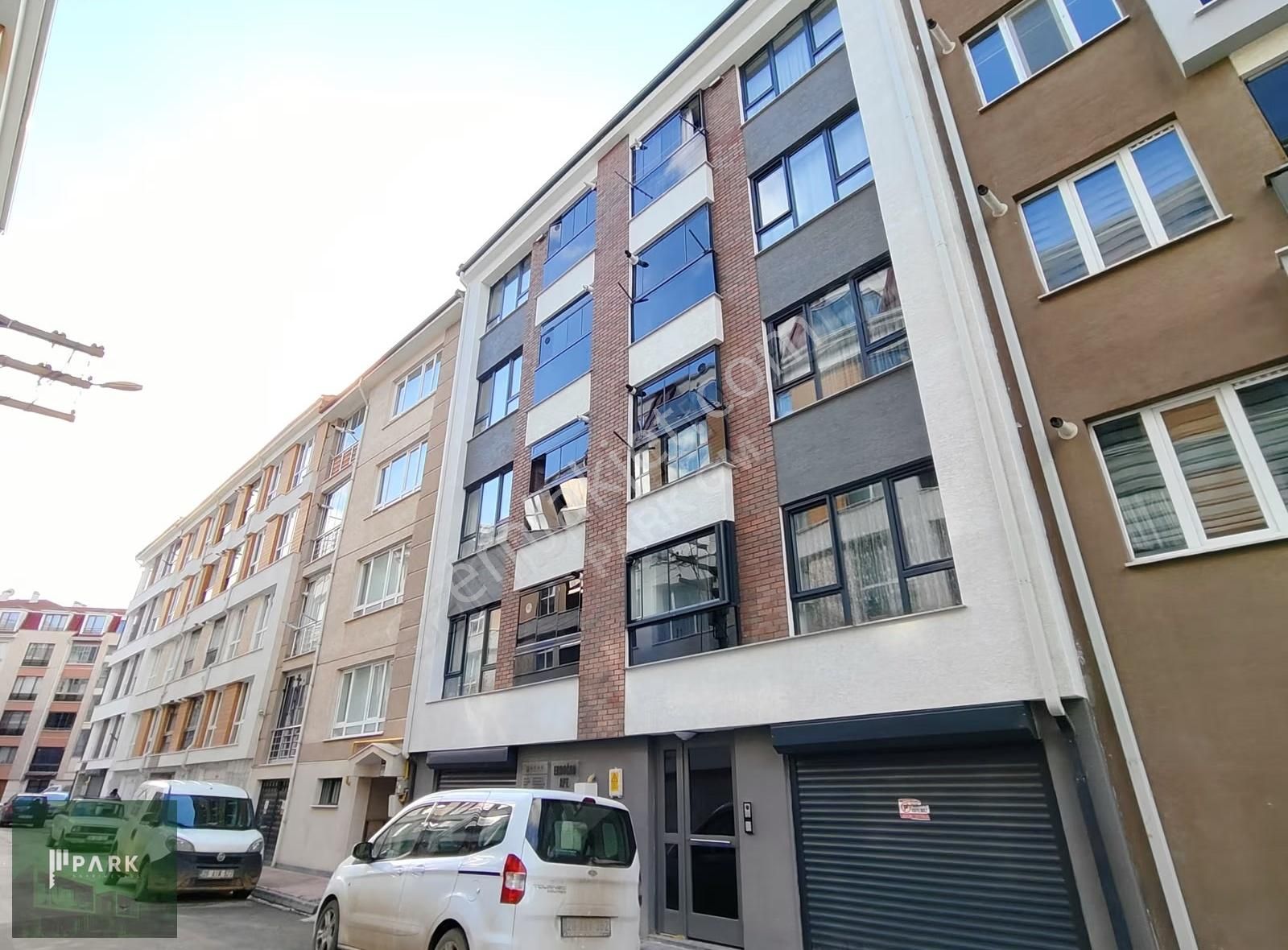 Park Gayrimenkul'den Derman Cad. Ara Sokağında Satılık 2+1 Daire - Görsel 22