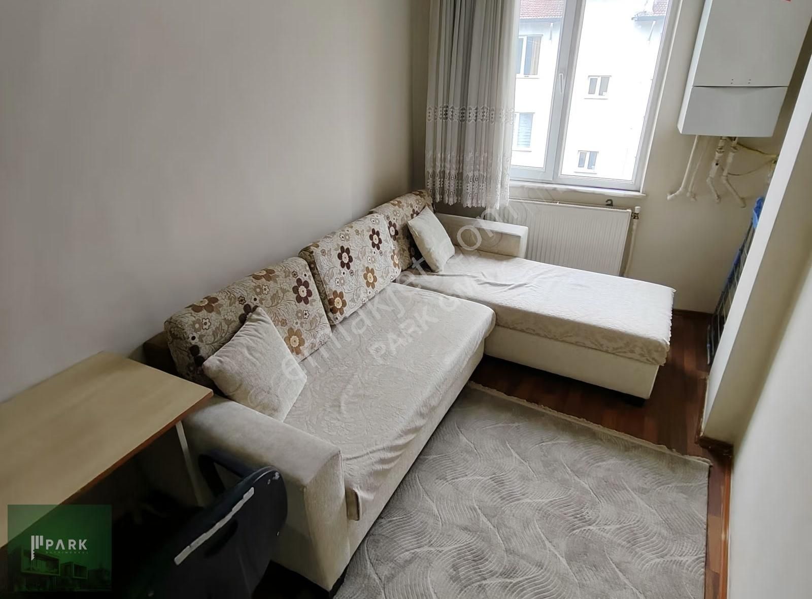 Park Gayrimenkulden Aöf Arkası Eşyalı Kiralık Asansörlü 2+1 - Görsel 5