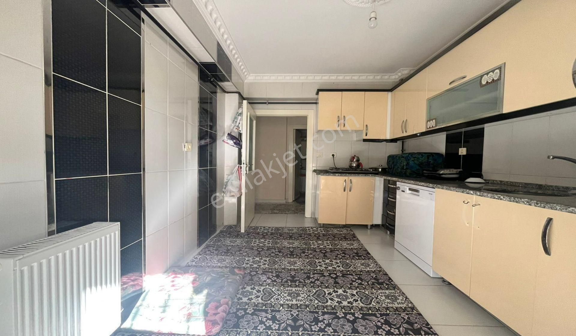 Atapark 340 Cadde Yakınında Yeni Bina 3+1 Giriş Katta Masrafsız - Görsel 2