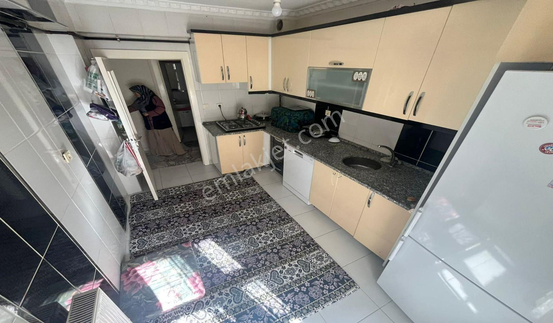 Atapark 340 Cadde Yakınında Yeni Bina 3+1 Giriş Katta Masrafsız