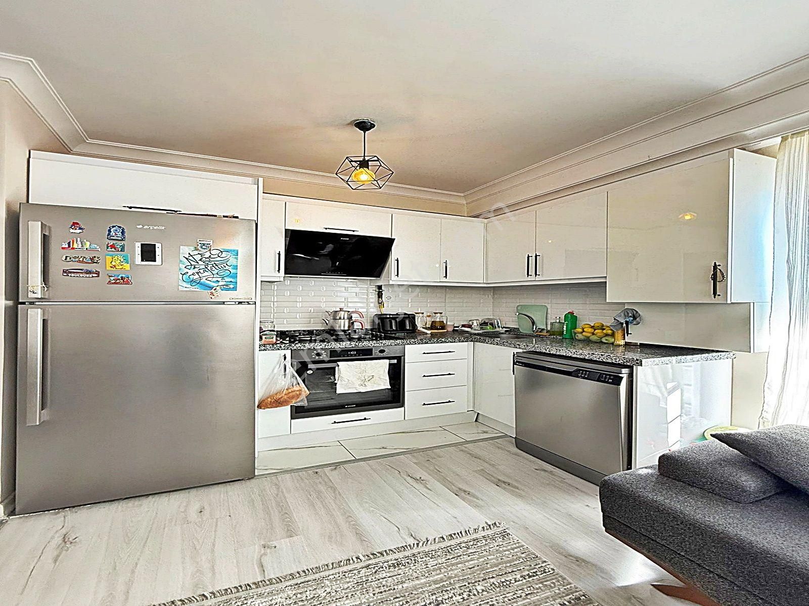 Metrobüse 1 Adım Yürüme Mesafesinde Sıfır Satılık Daire !!! - Görsel 2