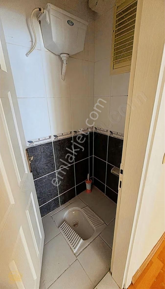 Pendik Gözdağında 3+1 Satılık İskanlı Ara Kat Daire - Görsel 21
