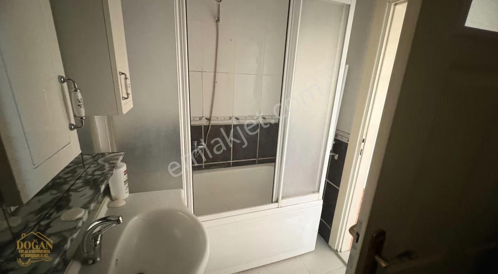 Pendik Gözdağında 3+1 Satılık İskanlı Ara Kat Daire - Görsel 20