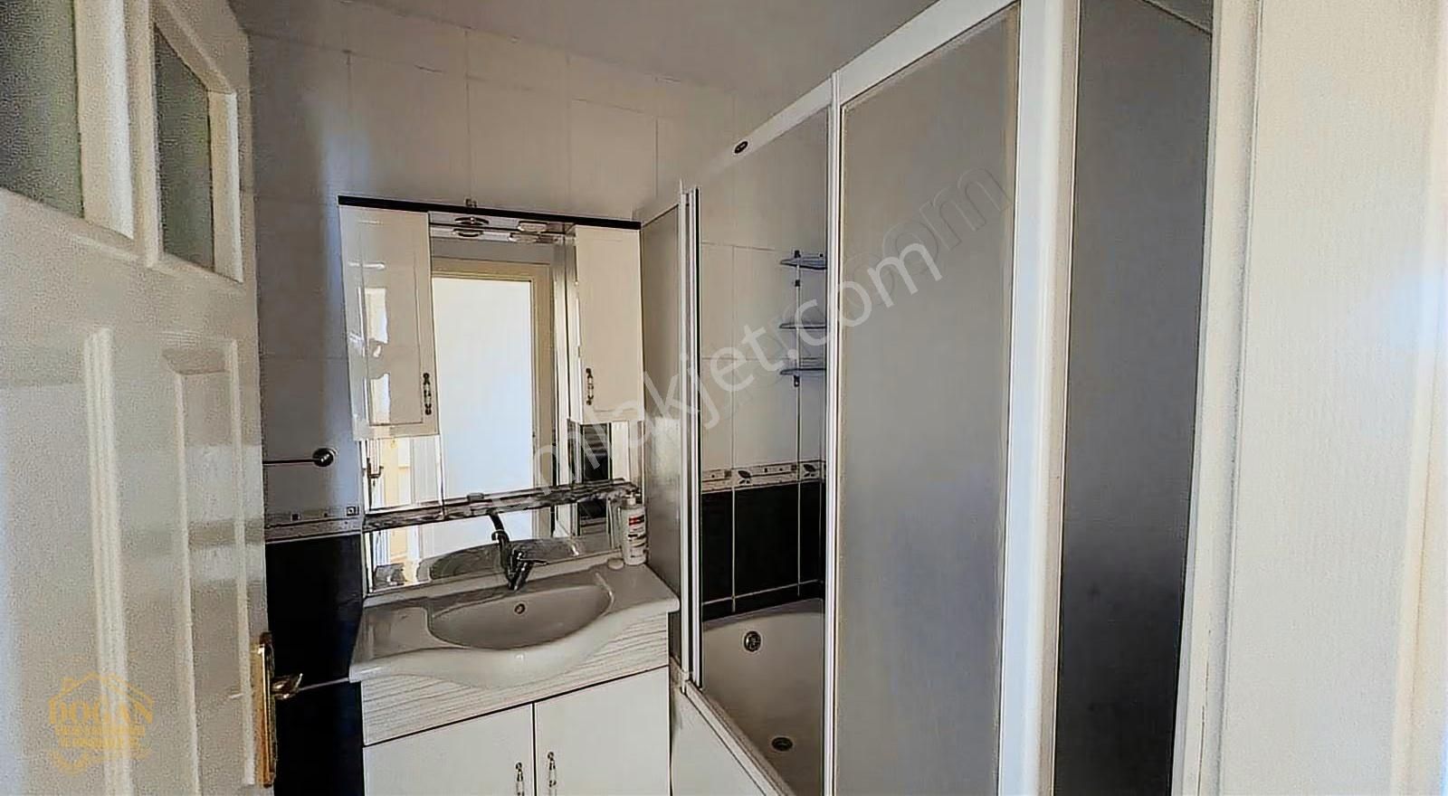 Pendik Gözdağında 3+1 Satılık İskanlı Ara Kat Daire - Görsel 19