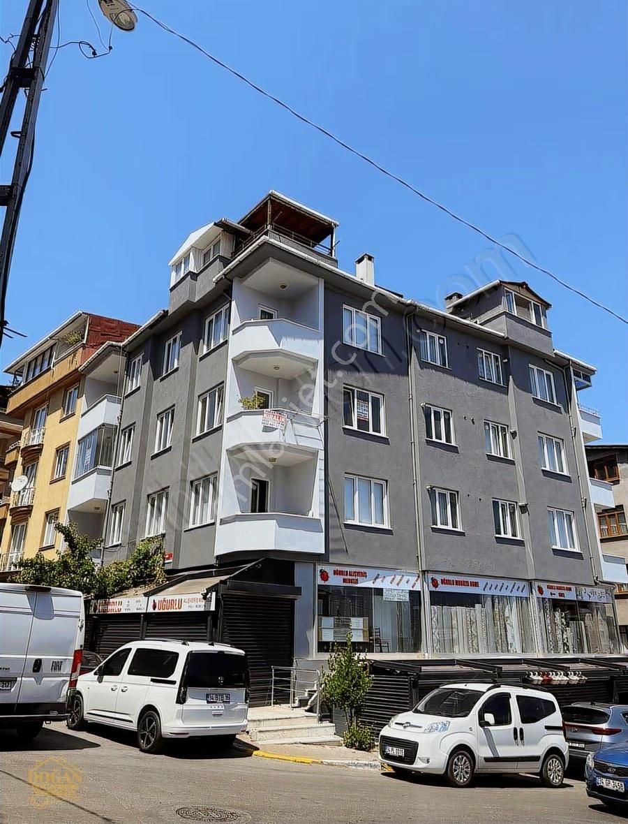 Pendik Gözdağında 3+1 Satılık İskanlı Ara Kat Daire - Görsel 4