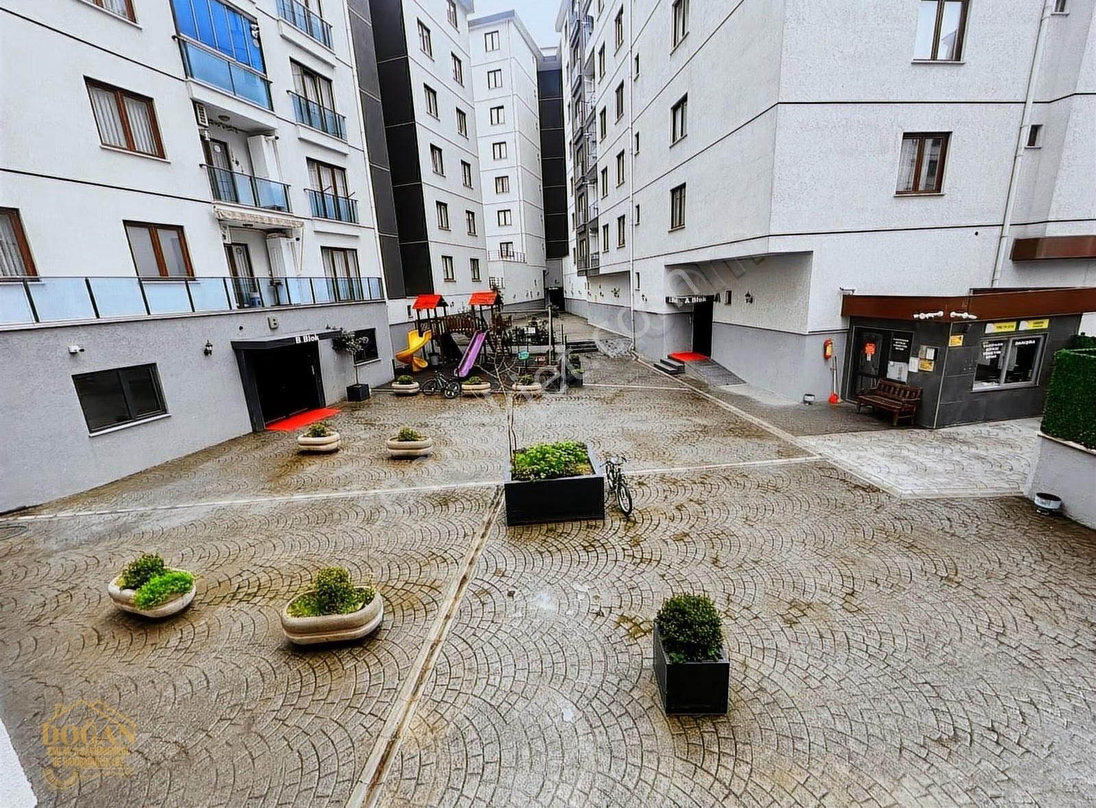 Zeytin Dalı Caddesi Vadi Park Sitesi 3+1 Ara Kat Satılık Daire - Görsel 18