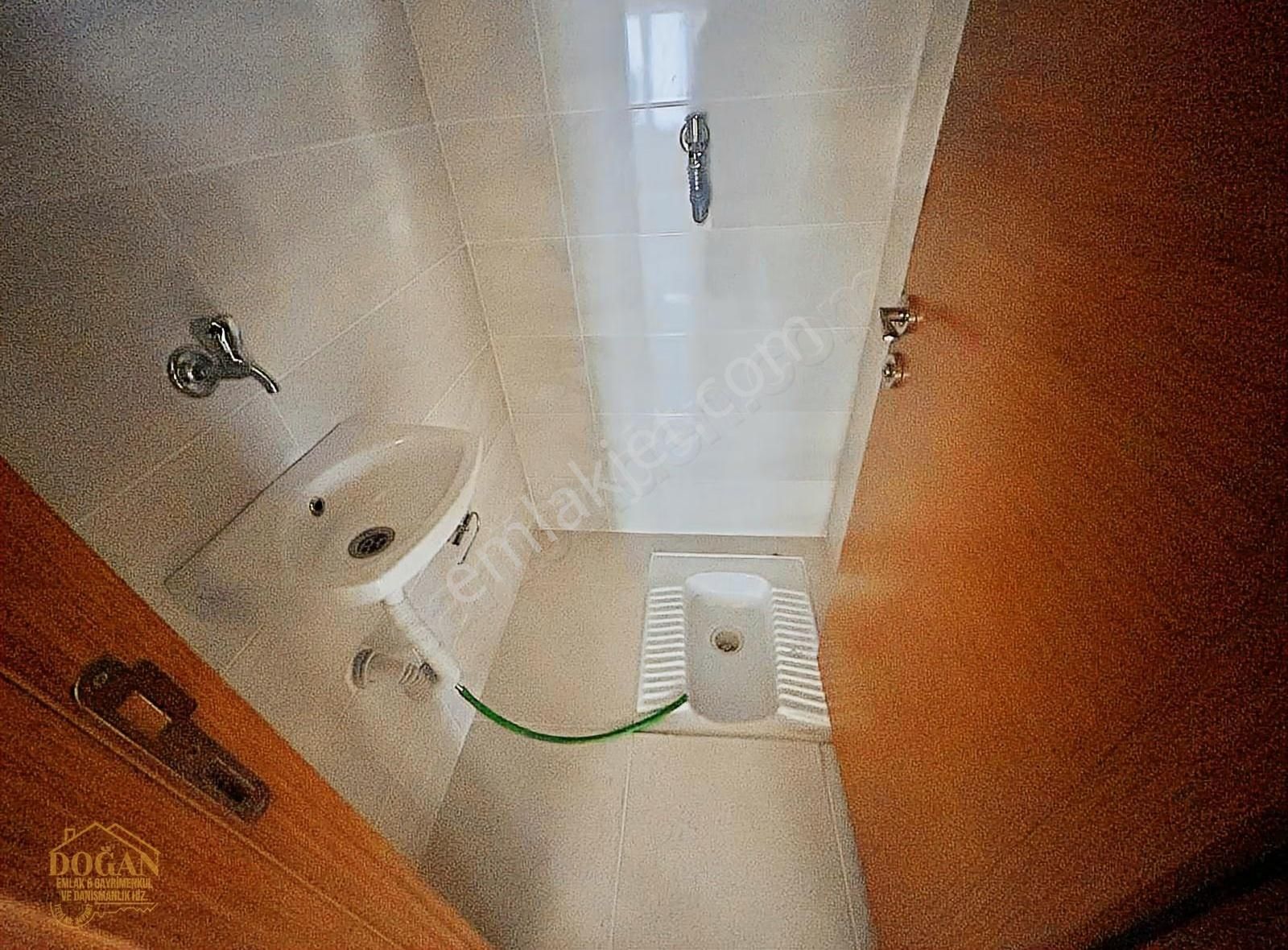 Zeytin Dalı Caddesi Vadi Park Sitesi 3+1 Ara Kat Satılık Daire - Görsel 2