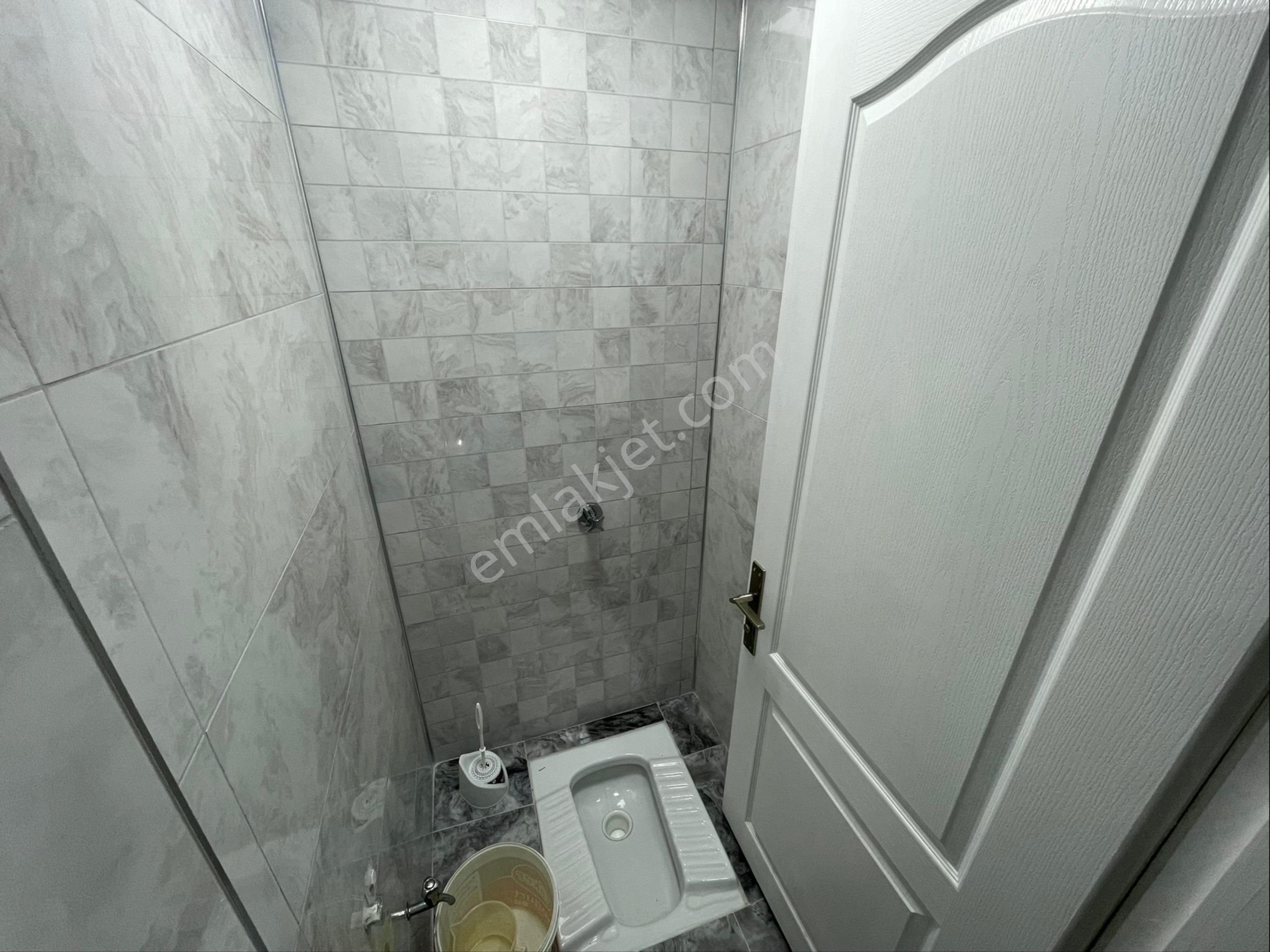 Rekreasyon Alanı Ve Metro Yakını Full Yapılı 3+1 Satılık Daire - Görsel 3