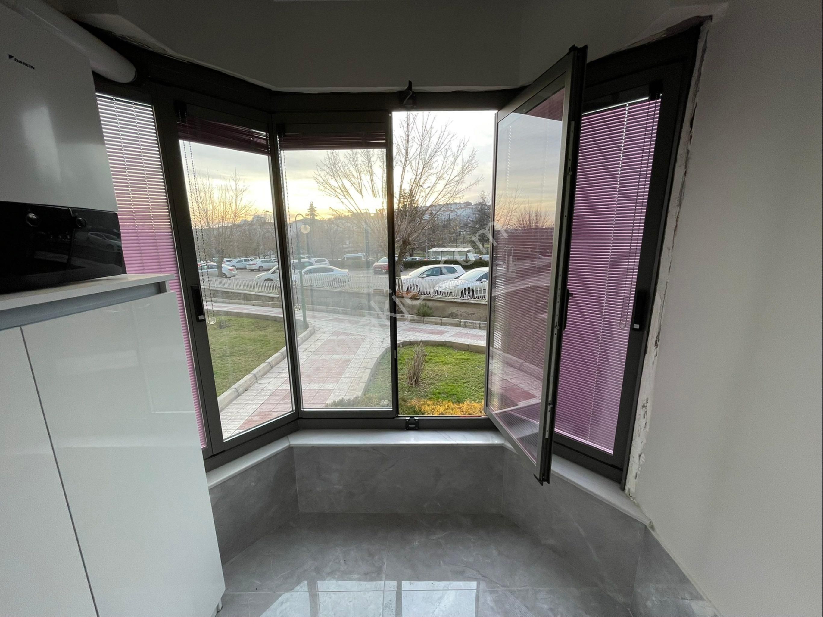 Rekreasyon Alanı Ve Metro Yakını Full Yapılı 3+1 Satılık Daire - Görsel 26