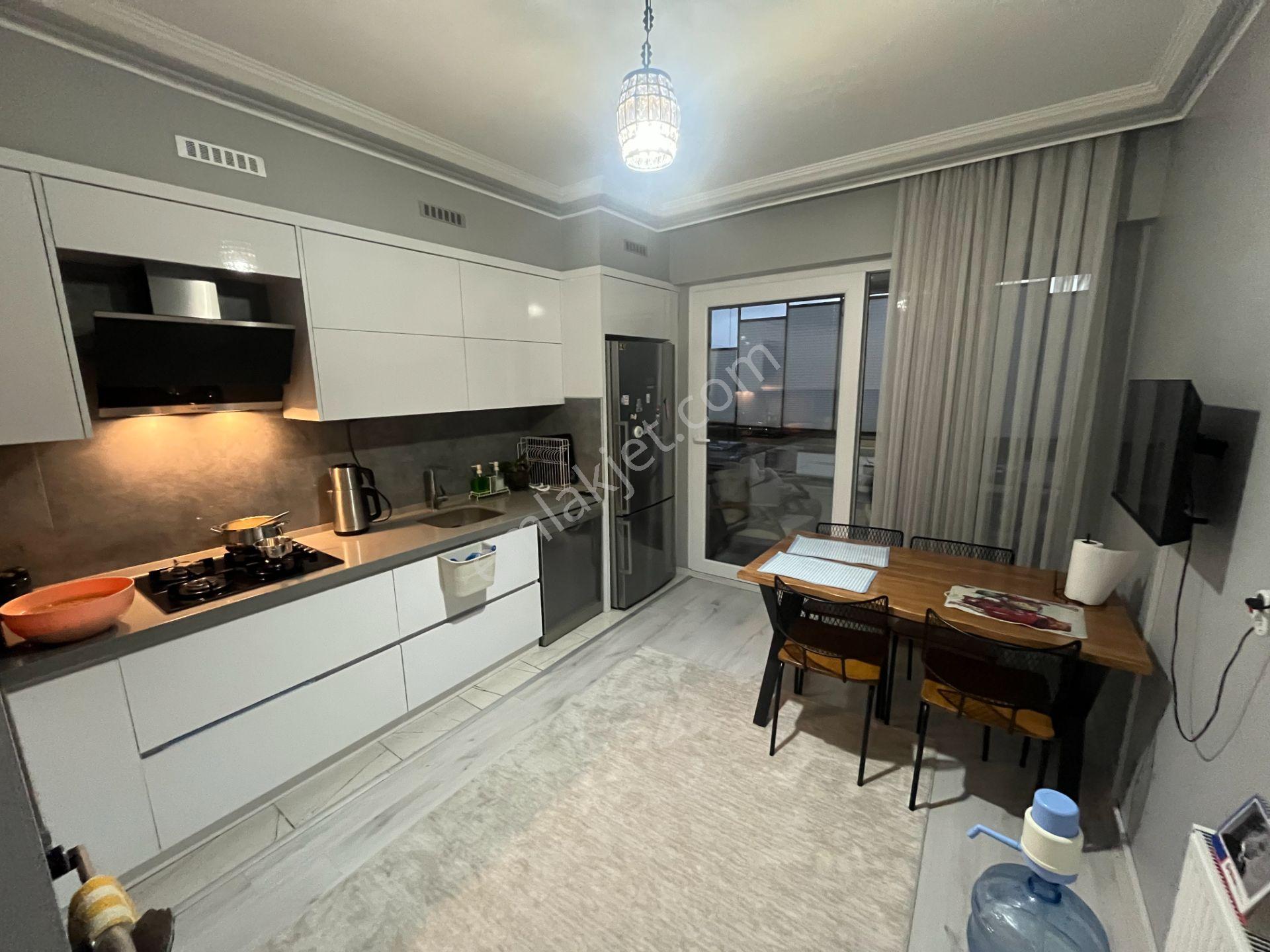 Çorum Cengiz Yapı-bahabey Caddesi Arkası Satılık 3+1 Ara Kat Daire