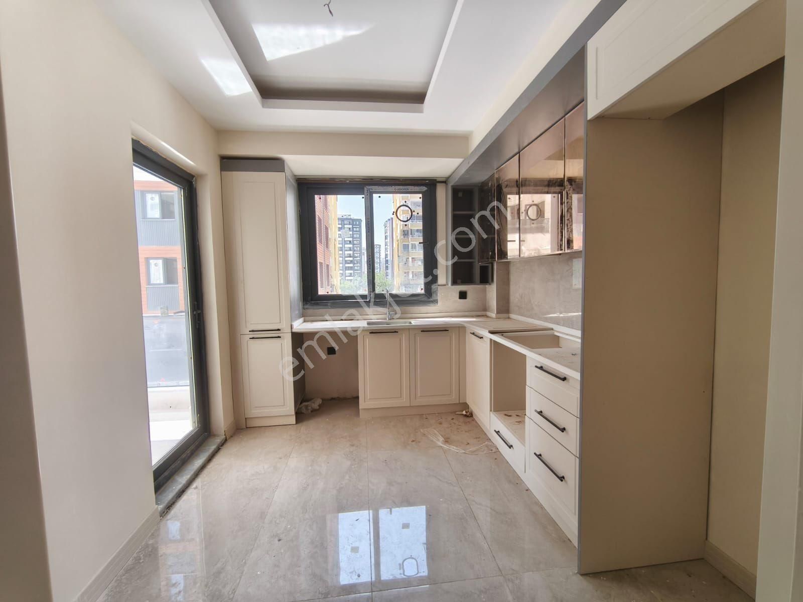 Kent Meydanı Yanı Çeysa Yapıdan Kiralık Ultra Lüks 0 2+1 - Görsel 13