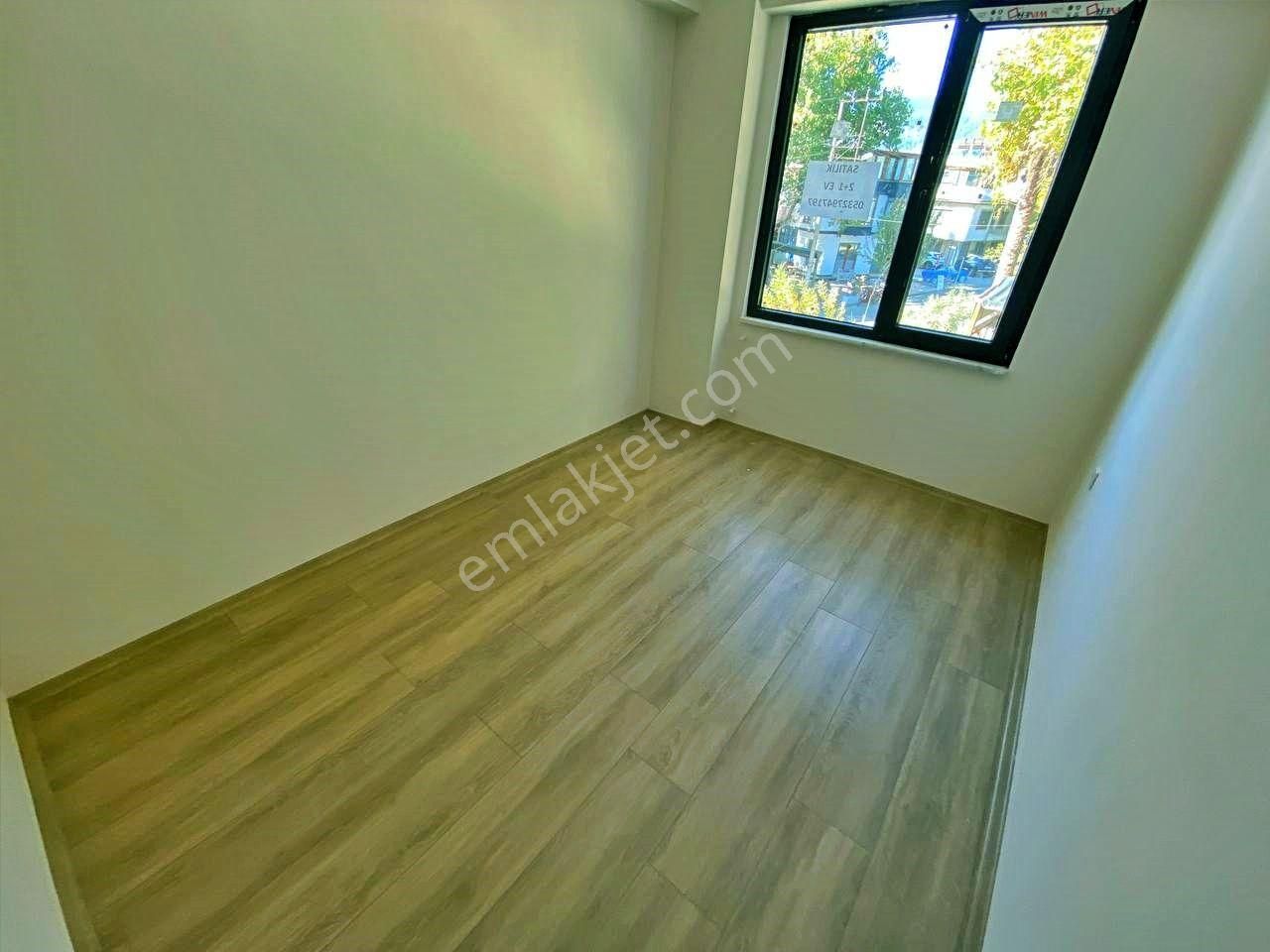Uytundan Akçay Kızılkeçilide Ayrı Mutfaklı 2+1 Satılık Daire - Görsel 18