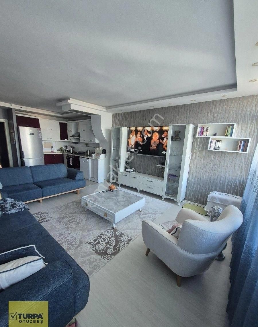 Turpa Otuzbeş'ten Halil Rıfat Paşa Caddesinde 2+1 - Görsel 12