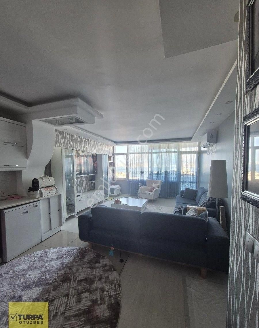 Turpa Otuzbeş'ten Halil Rıfat Paşa Caddesinde 2+1 - Görsel 3