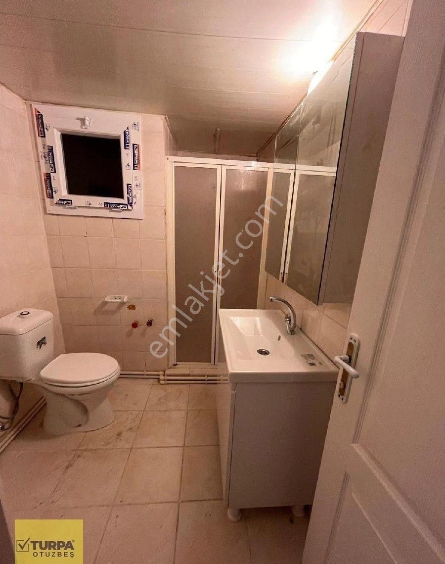 Turpa Otuzbeş'ten Bahar Mahallesinde Genç Binada 2+1 Kiralık - Görsel 22