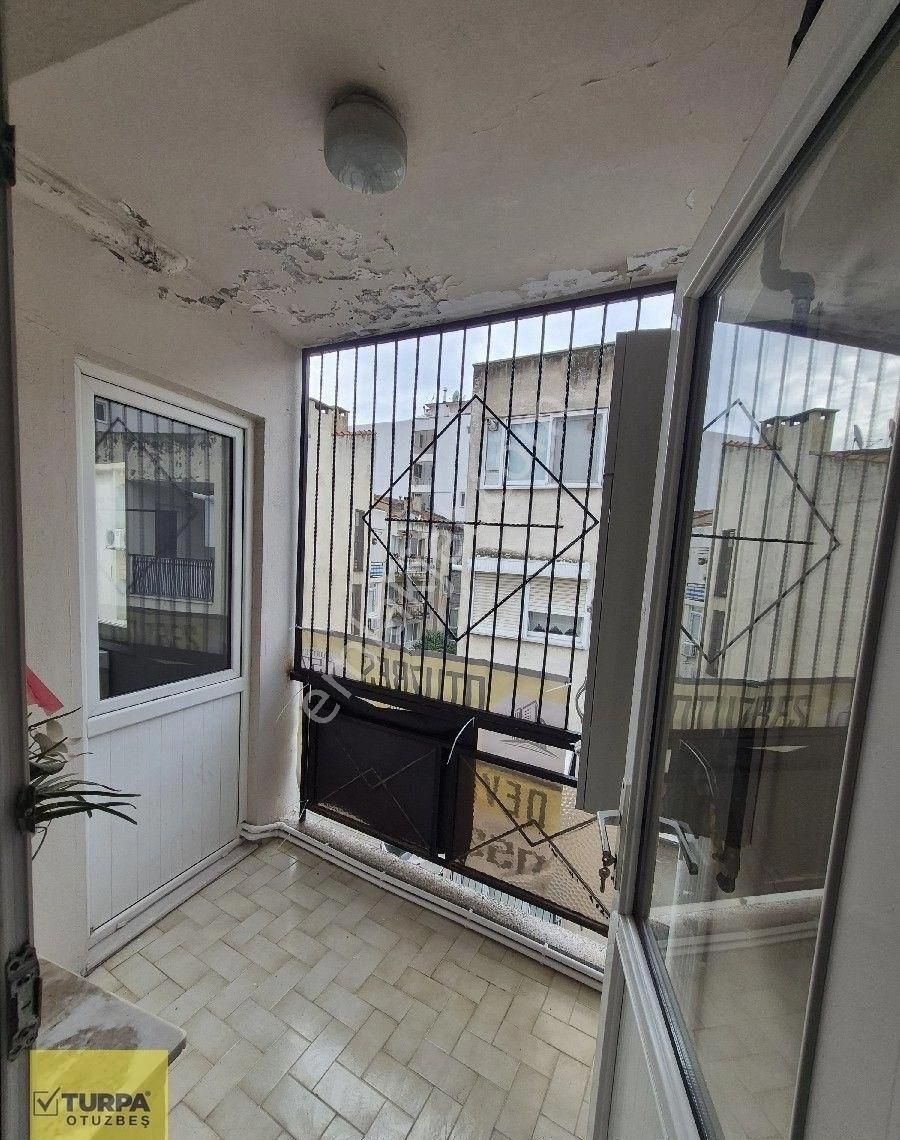 Turpa Otuzbeş'ten Barbaros Mahallesinde 3+1 Kiralık - Görsel 5