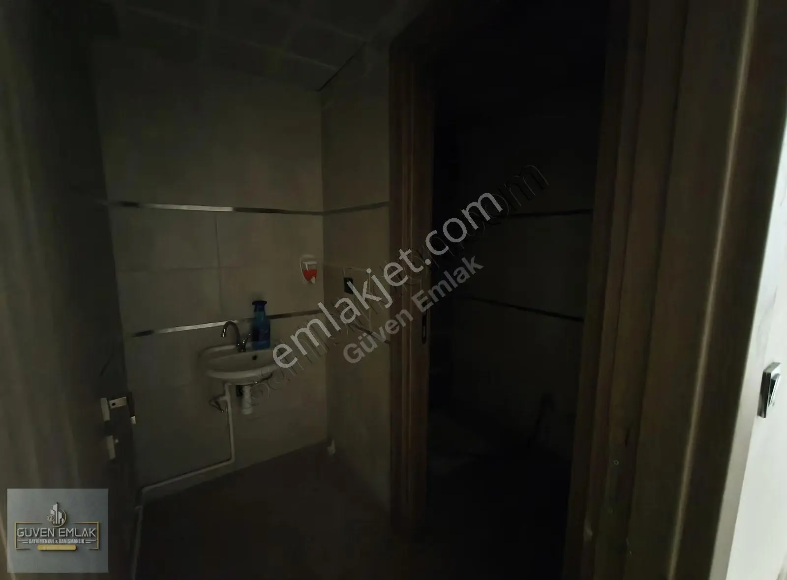 Güven Emla'tan Kanal Üstü Tokilerde Kiralık Dükkan - Görsel 2