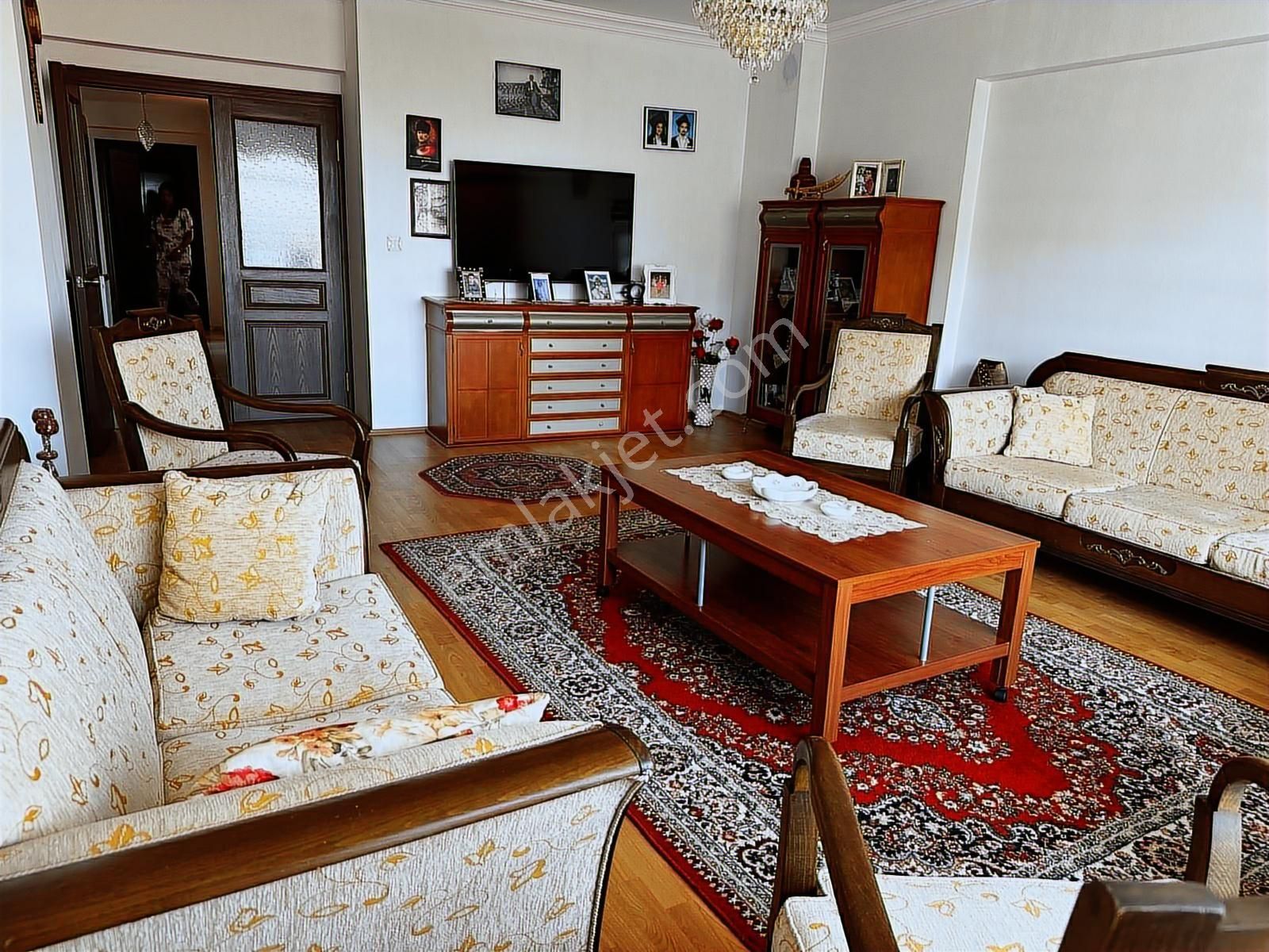 Yenimahalle Kayalar Emirdağ Cad.üzerinde Yapılı 3+1satılık Daire - Görsel 24