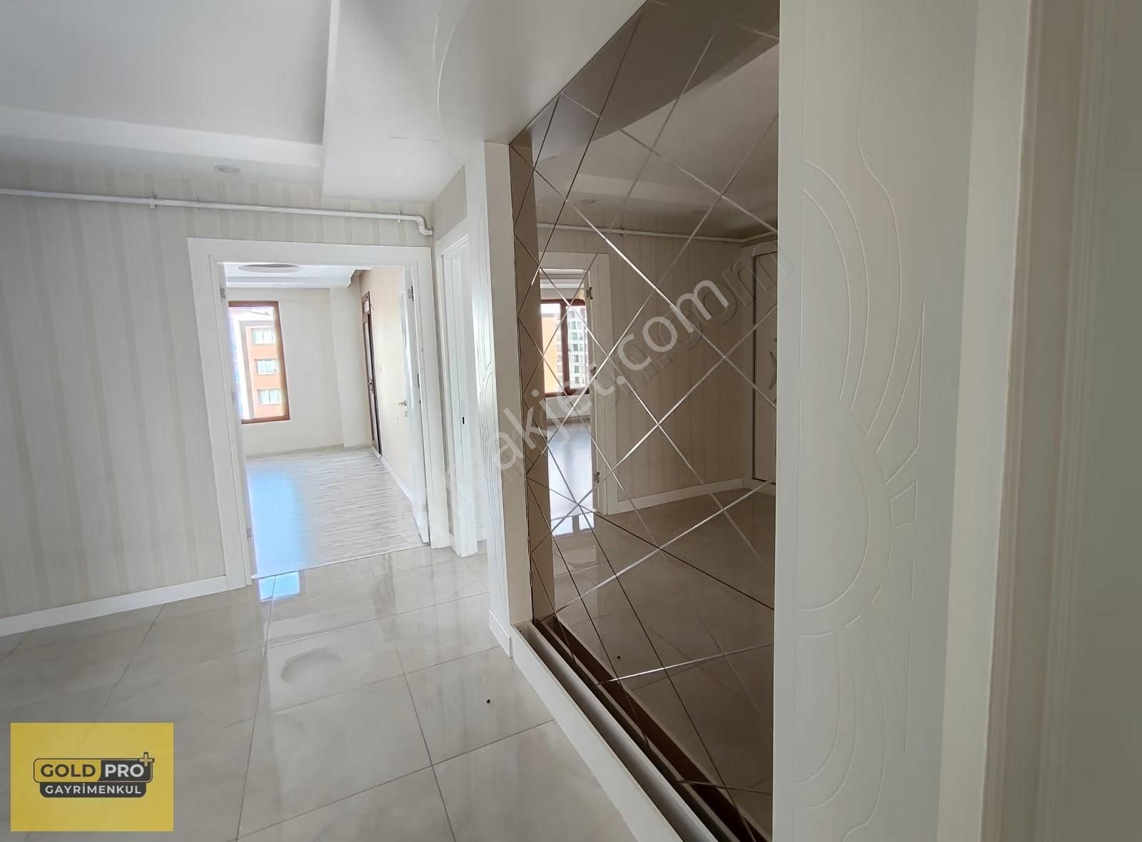 Diyarbakır Kayapınar Fırat Mahallesinde Kiralık 4+1 Daire - Görsel 15
