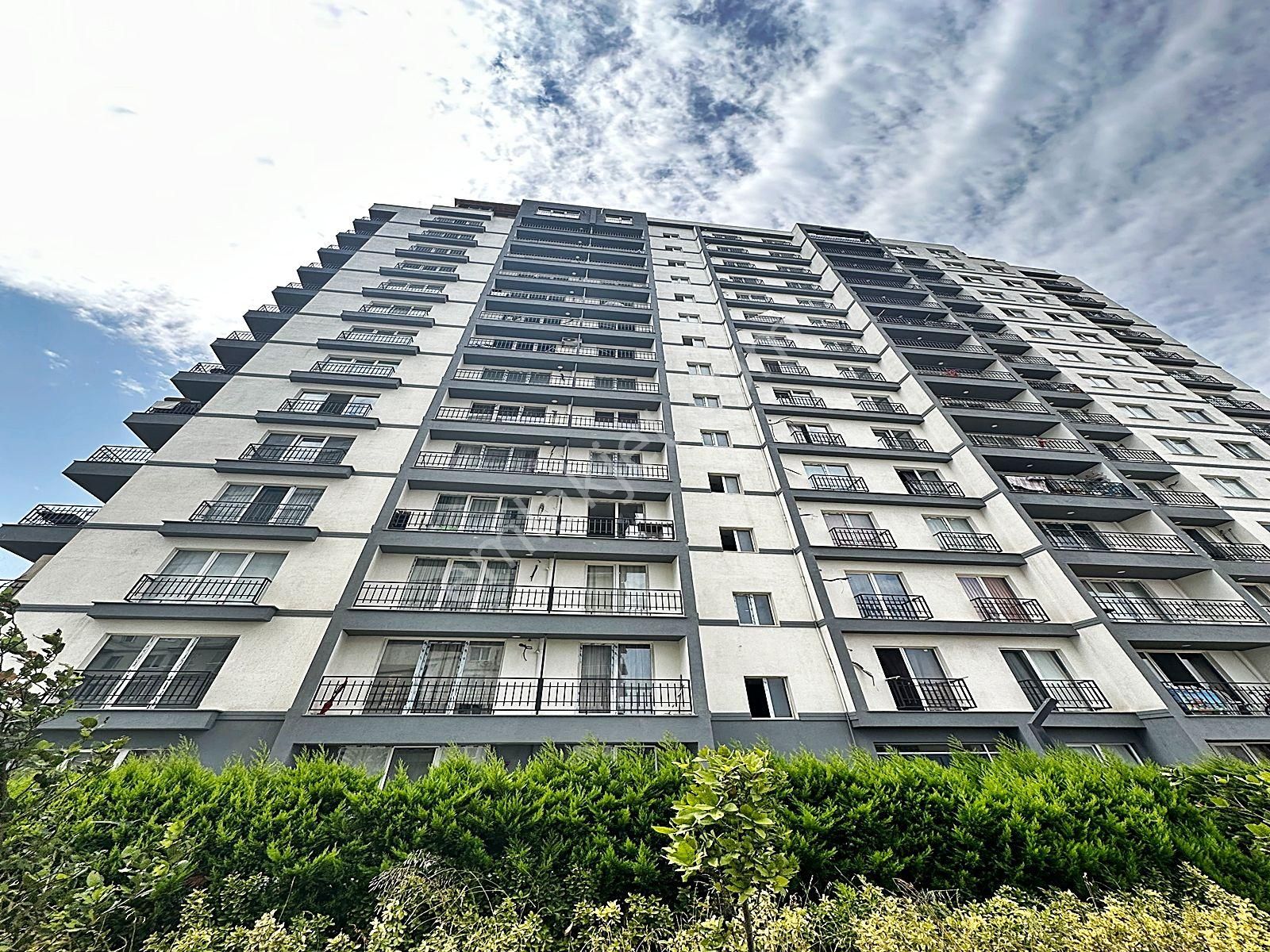 Merkezi Konumda Metrobüse Yakın 1+1 Site İçinde Lüks Daire !!! - Görsel 10