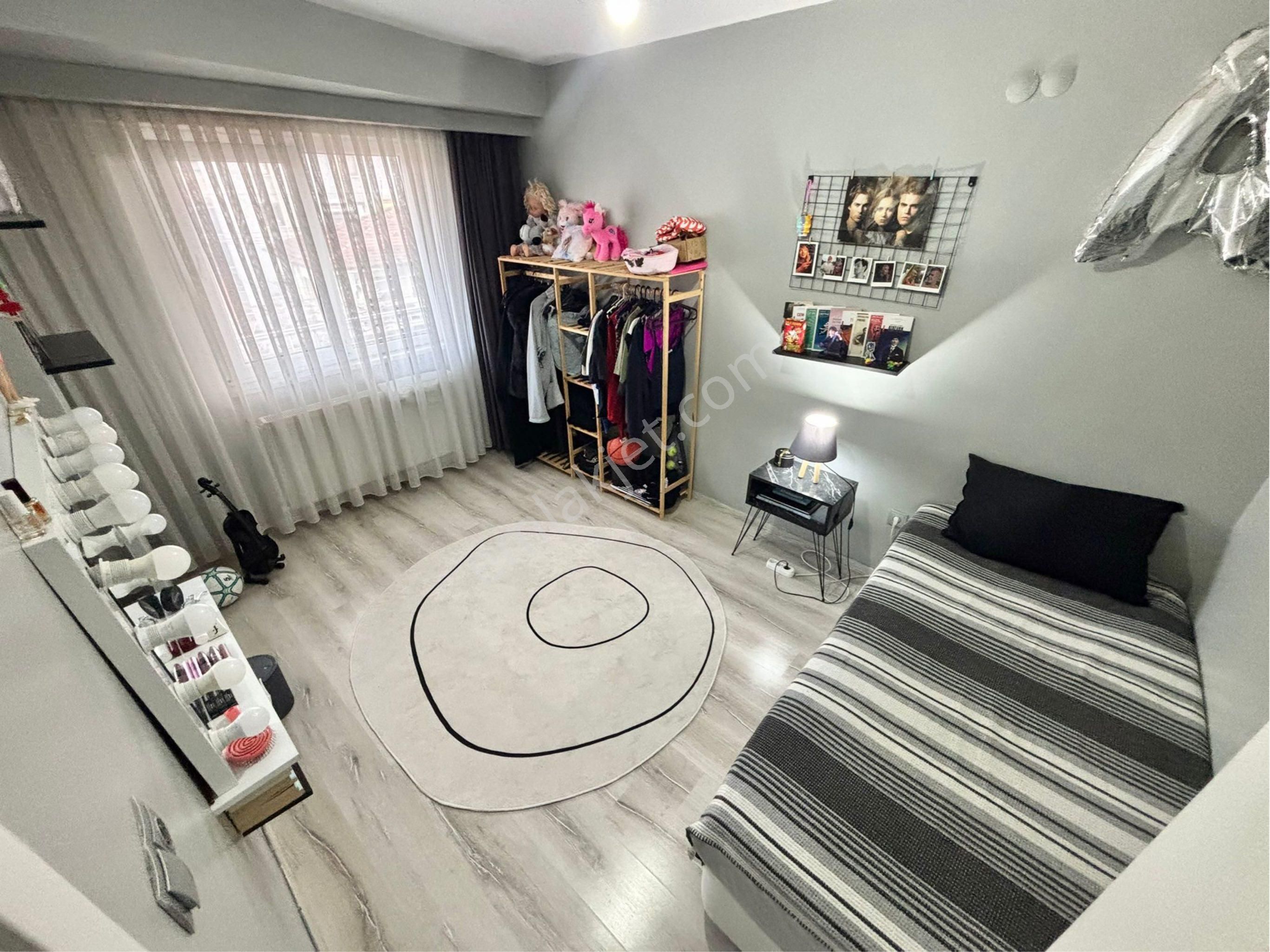 İstiklalde 155 M2 3+1 Arakat 11 Yıllık Fırsat Daire - Görsel 8
