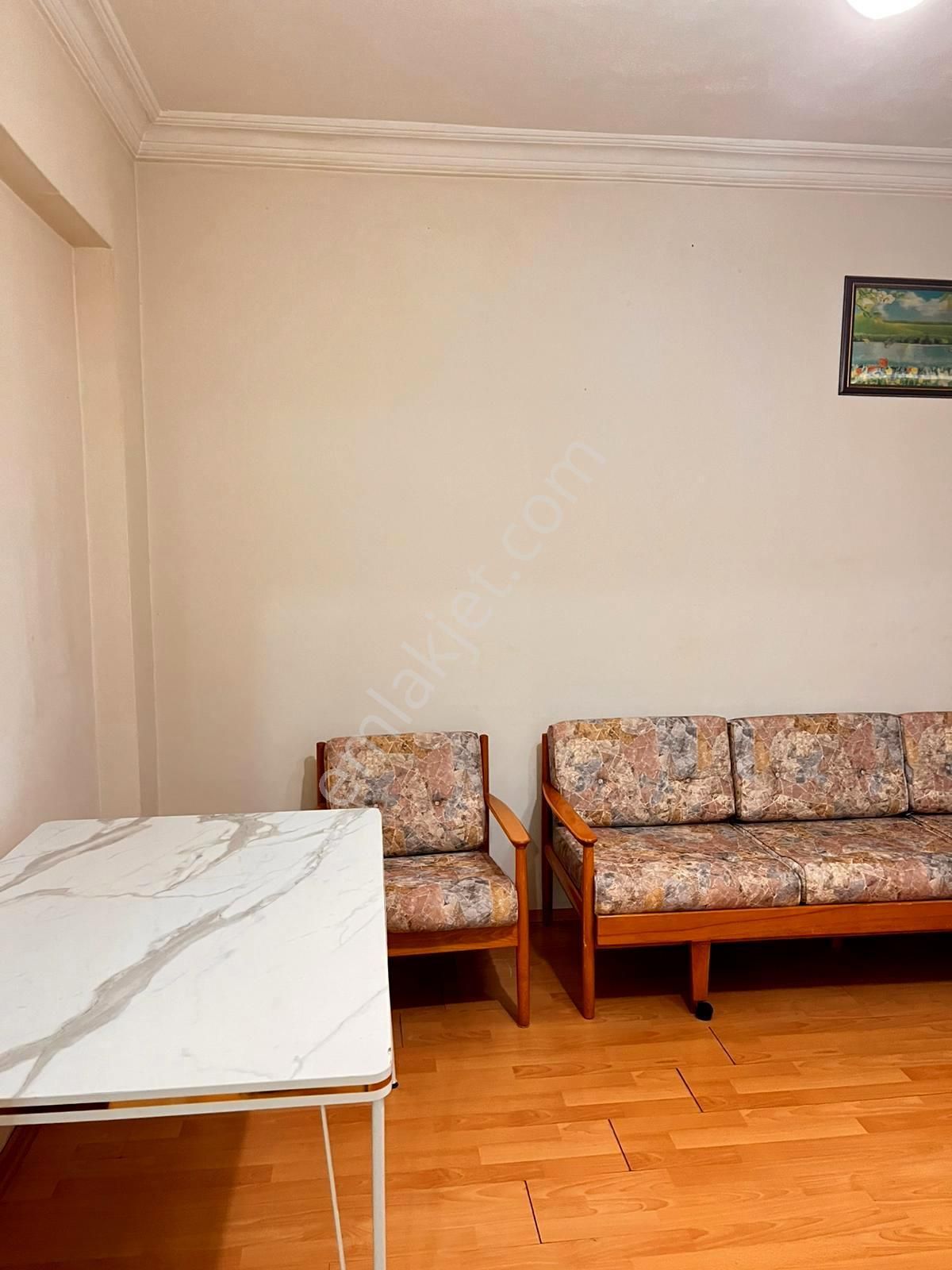 Emre Emlak'tan Selçuklu'da Muhteşem Lokasyon'da Eşyalı Satılık 2+1 Daire - Görsel 9