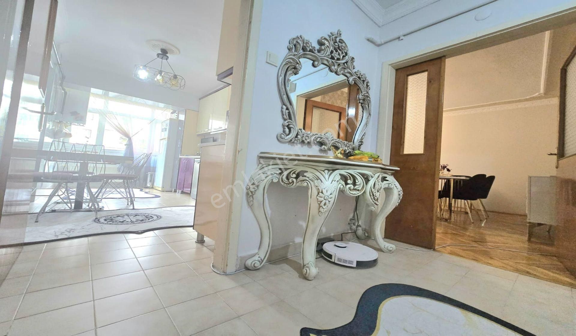 Kuşcağızda Cadde Üzerinde 3+1 Katta Masrafsız Yapılı - Görsel 25