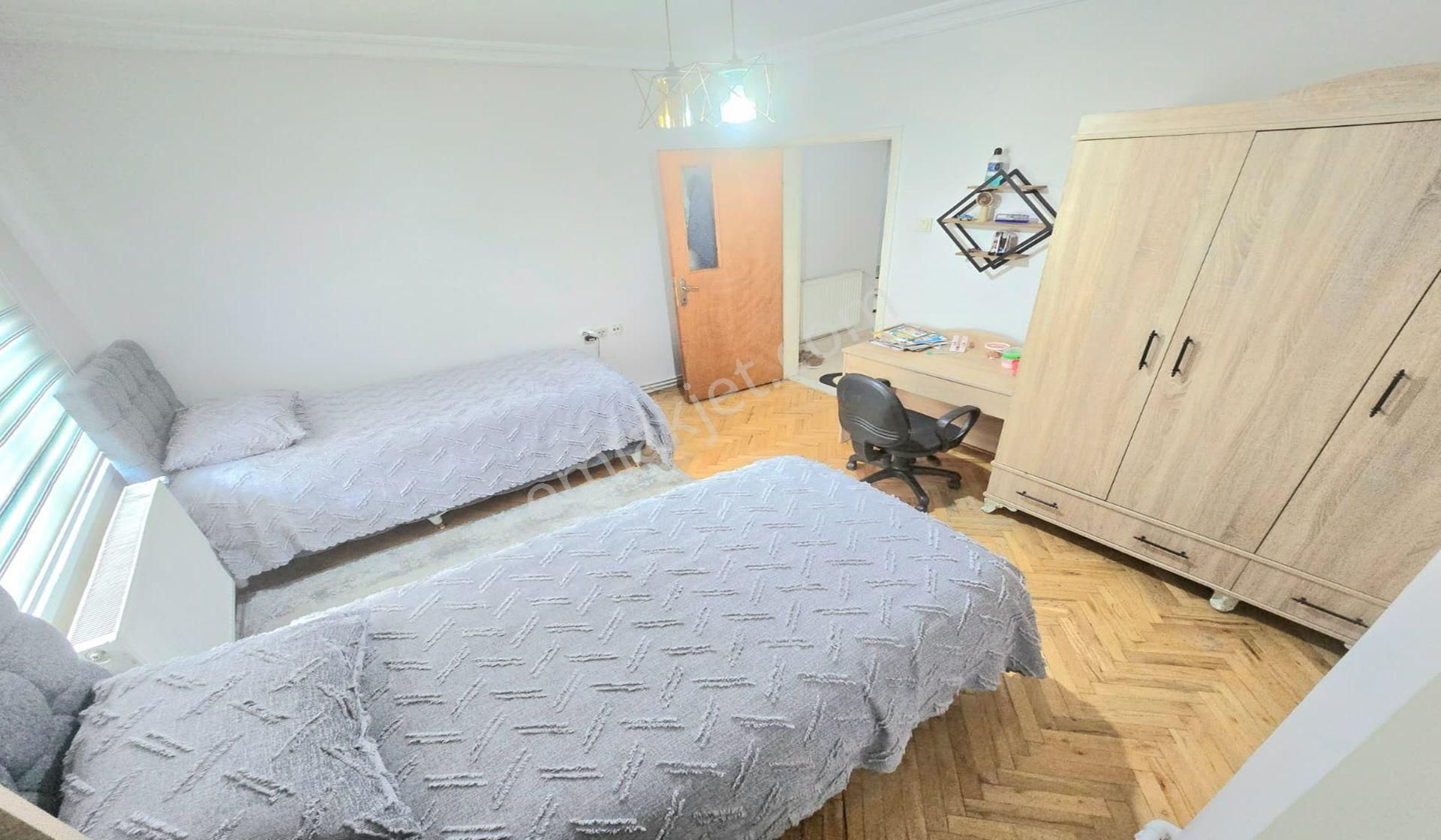 Kuşcağızda Cadde Üzerinde 3+1 Katta Masrafsız Yapılı - Görsel 14