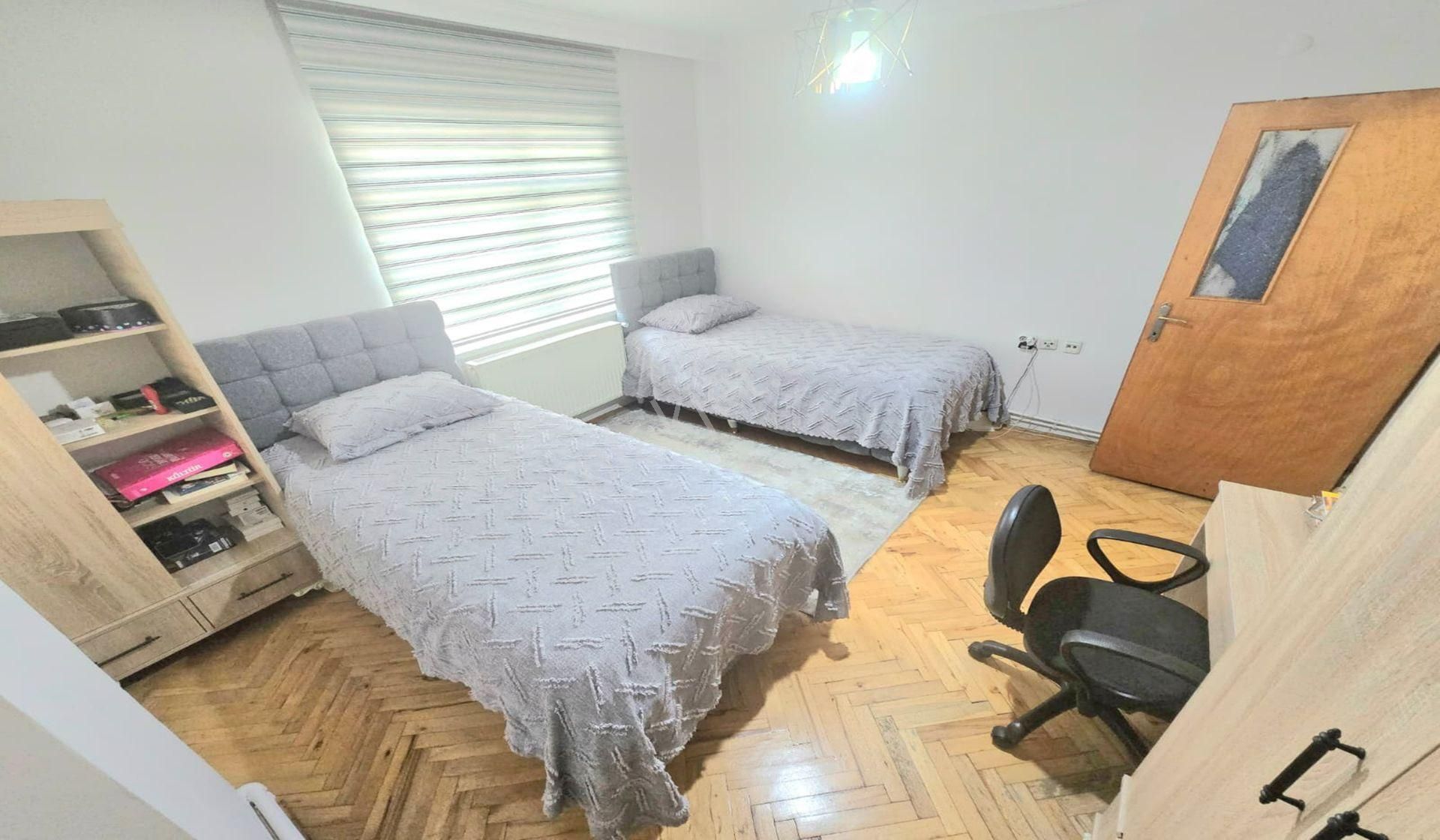 Kuşcağızda Cadde Üzerinde 3+1 Katta Masrafsız Yapılı - Görsel 21