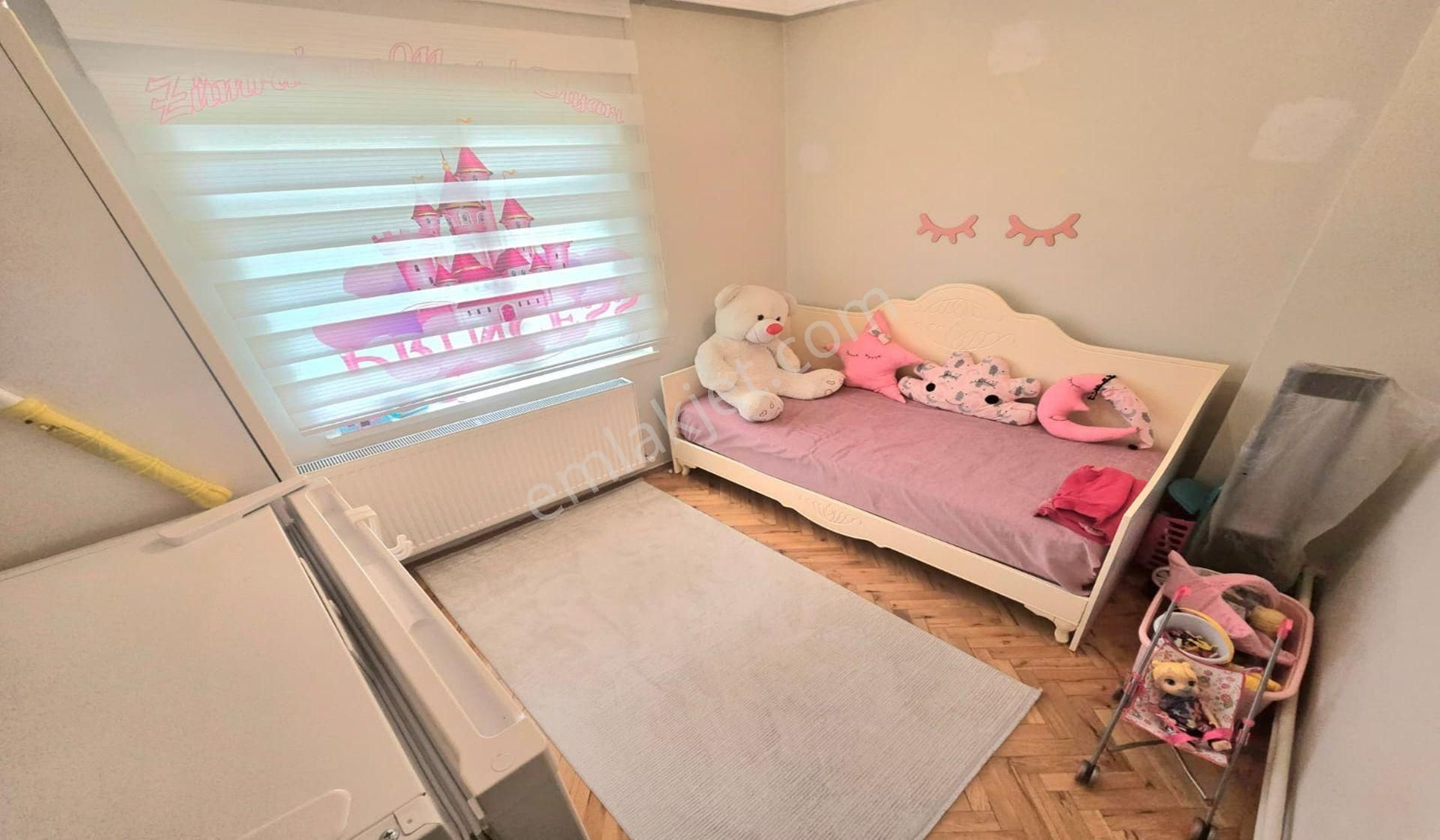 Kuşcağızda Cadde Üzerinde 3+1 Katta Masrafsız Yapılı - Görsel 13