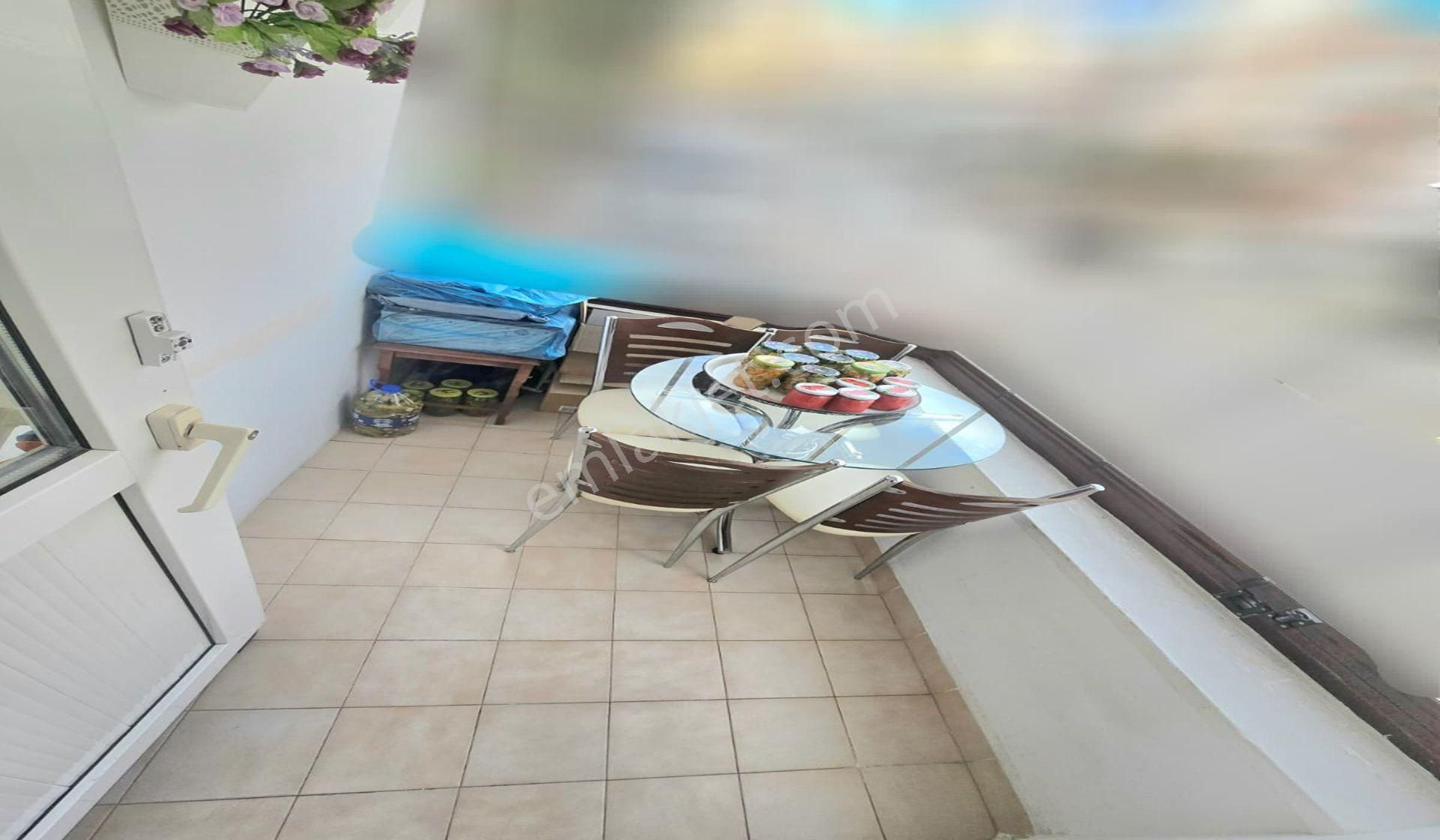 Kuşcağızda Cadde Üzerinde 3+1 Katta Masrafsız Yapılı - Görsel 19