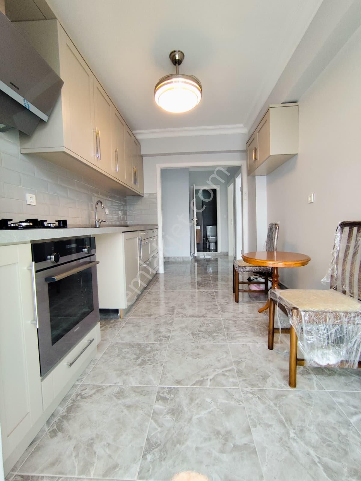 Mertcan Dan Cumhuriyet Mah İçi Full Yenilenmiş 2+1 Ankastreli - İskanlı - Görsel 15