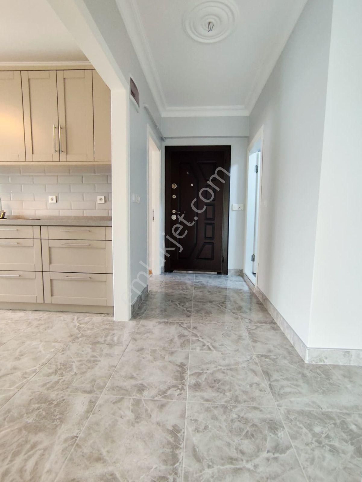 Mertcan Dan Cumhuriyet Mah İçi Full Yenilenmiş 2+1 Ankastreli - İskanlı - Görsel 22